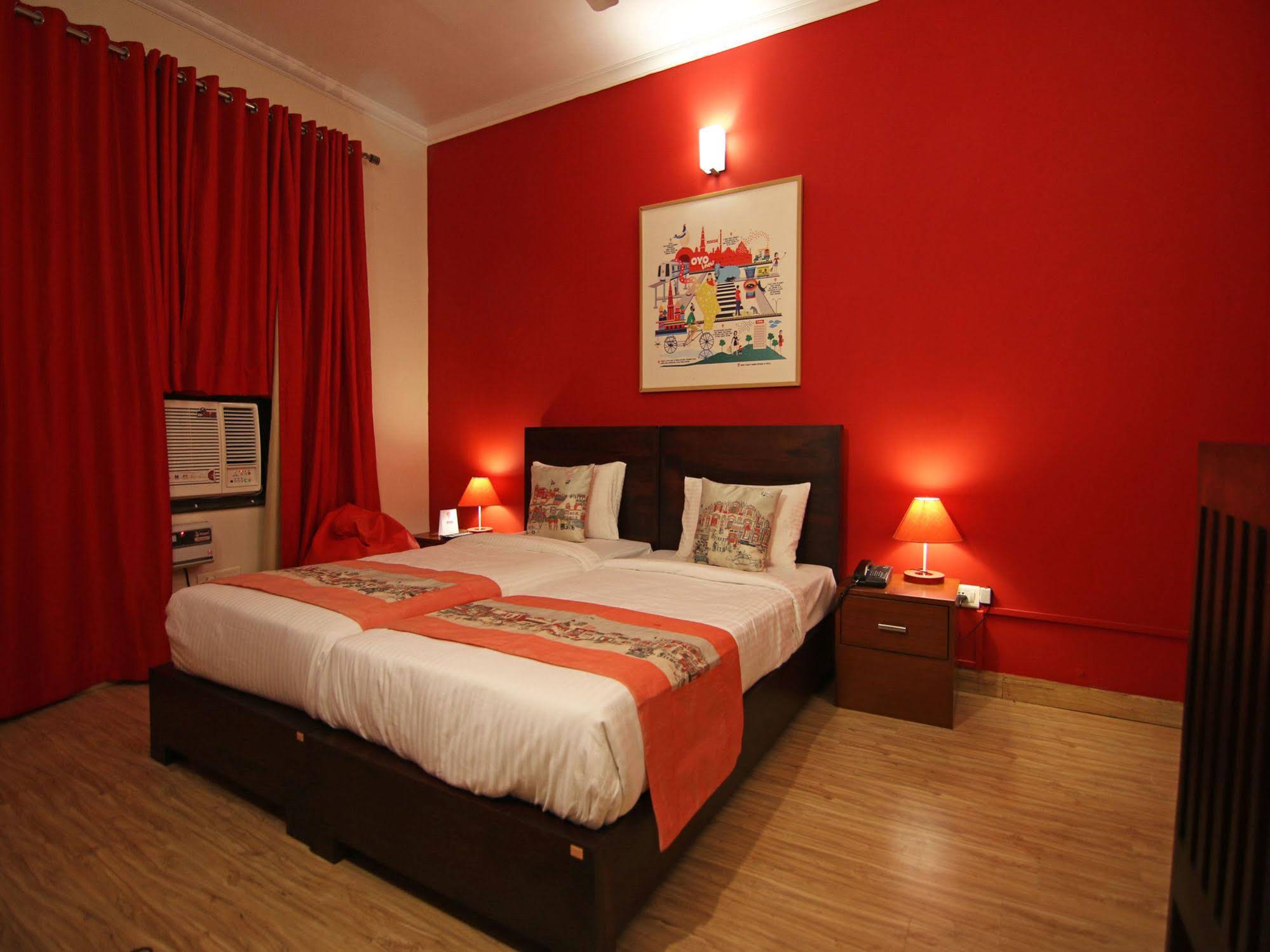 OYO Flagship 516 Unitech Cyber Park
