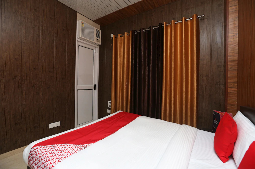 Parkview Residency By OYO Rooms