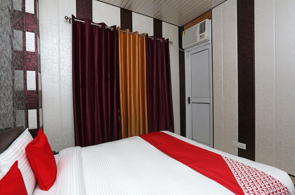 Parkview Residency By OYO Rooms
