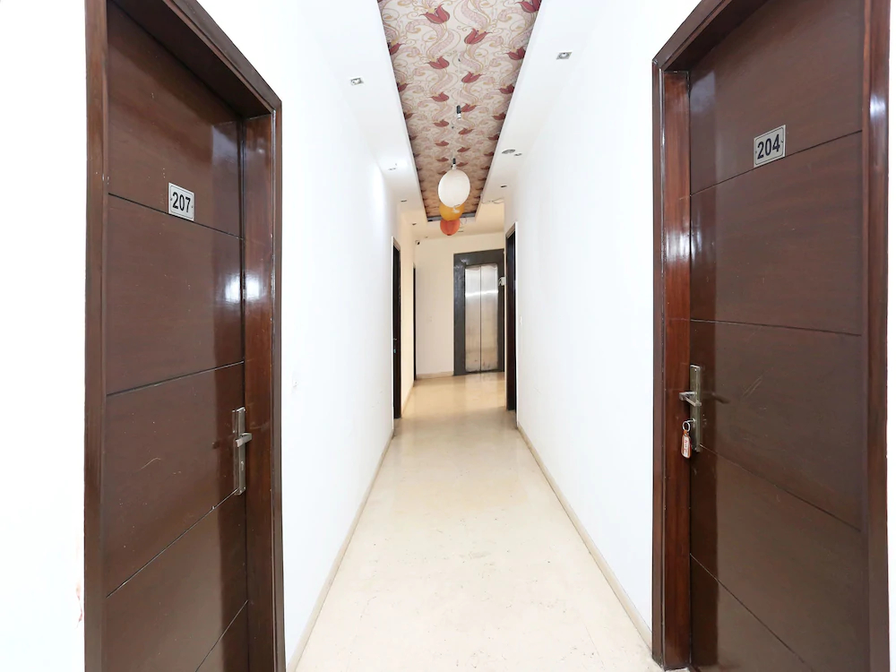 Shivam Residencies by OYO Rooms