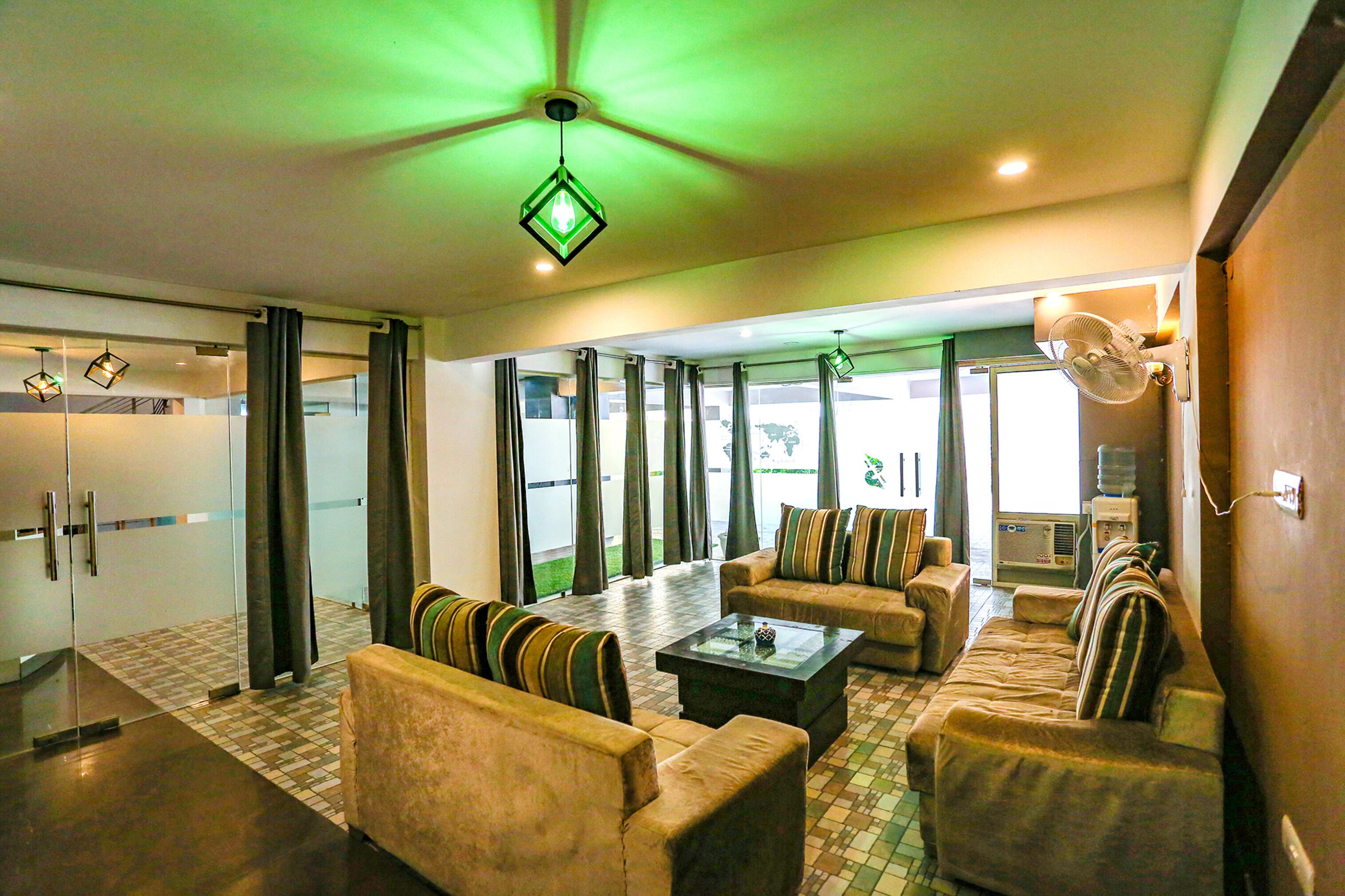 Skylight Inn by FabHotel