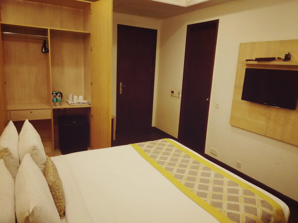 Stately Suites NH 8