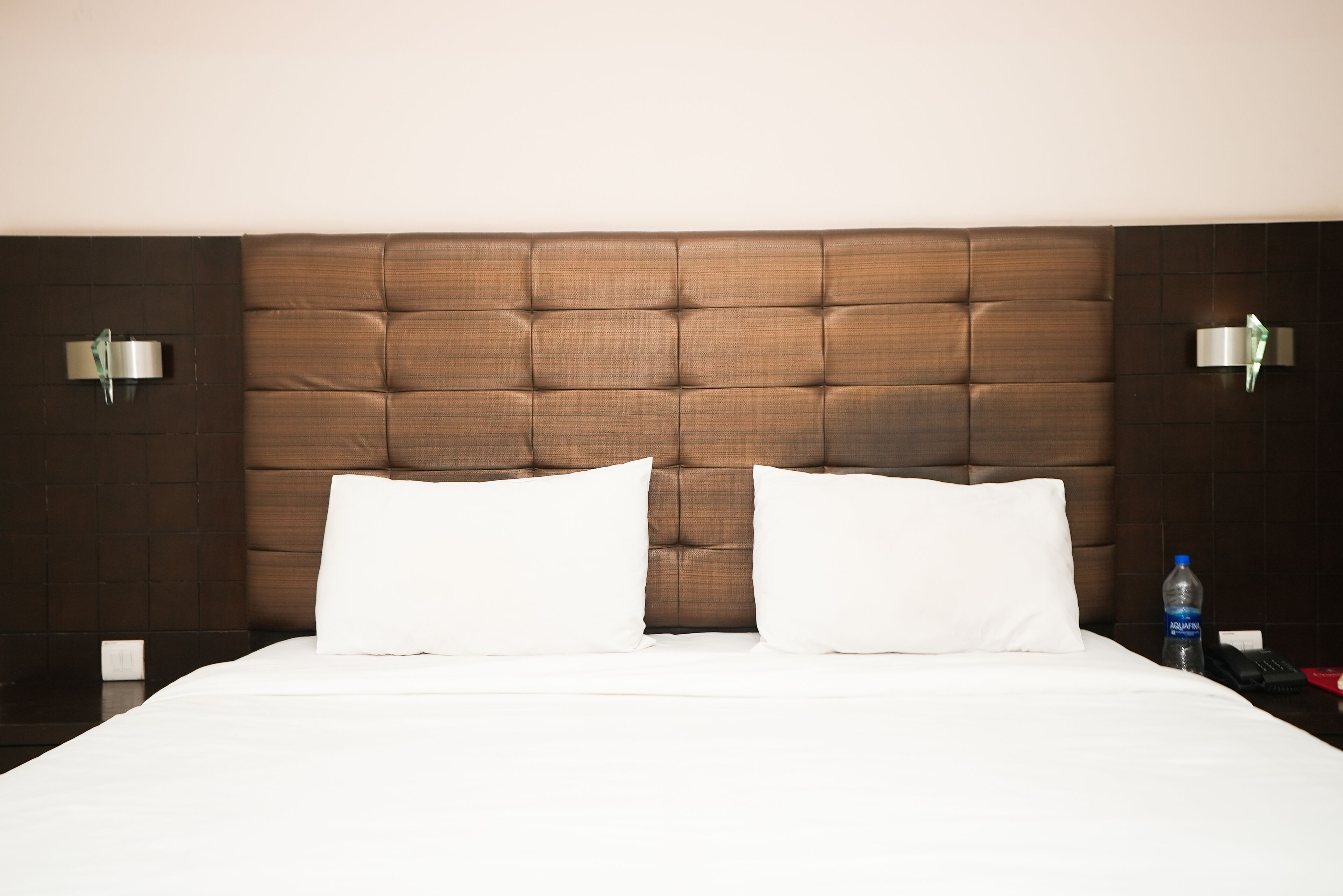 StayWell Hotels & Homes