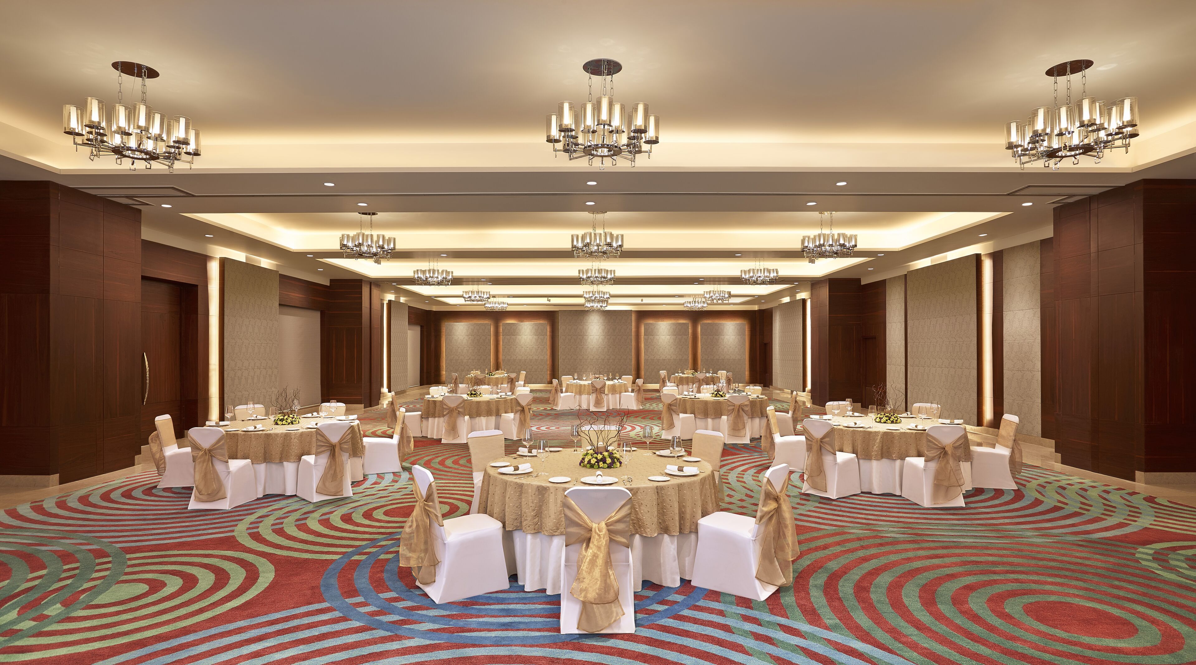 Taj Damdama Lake Resort & Spa