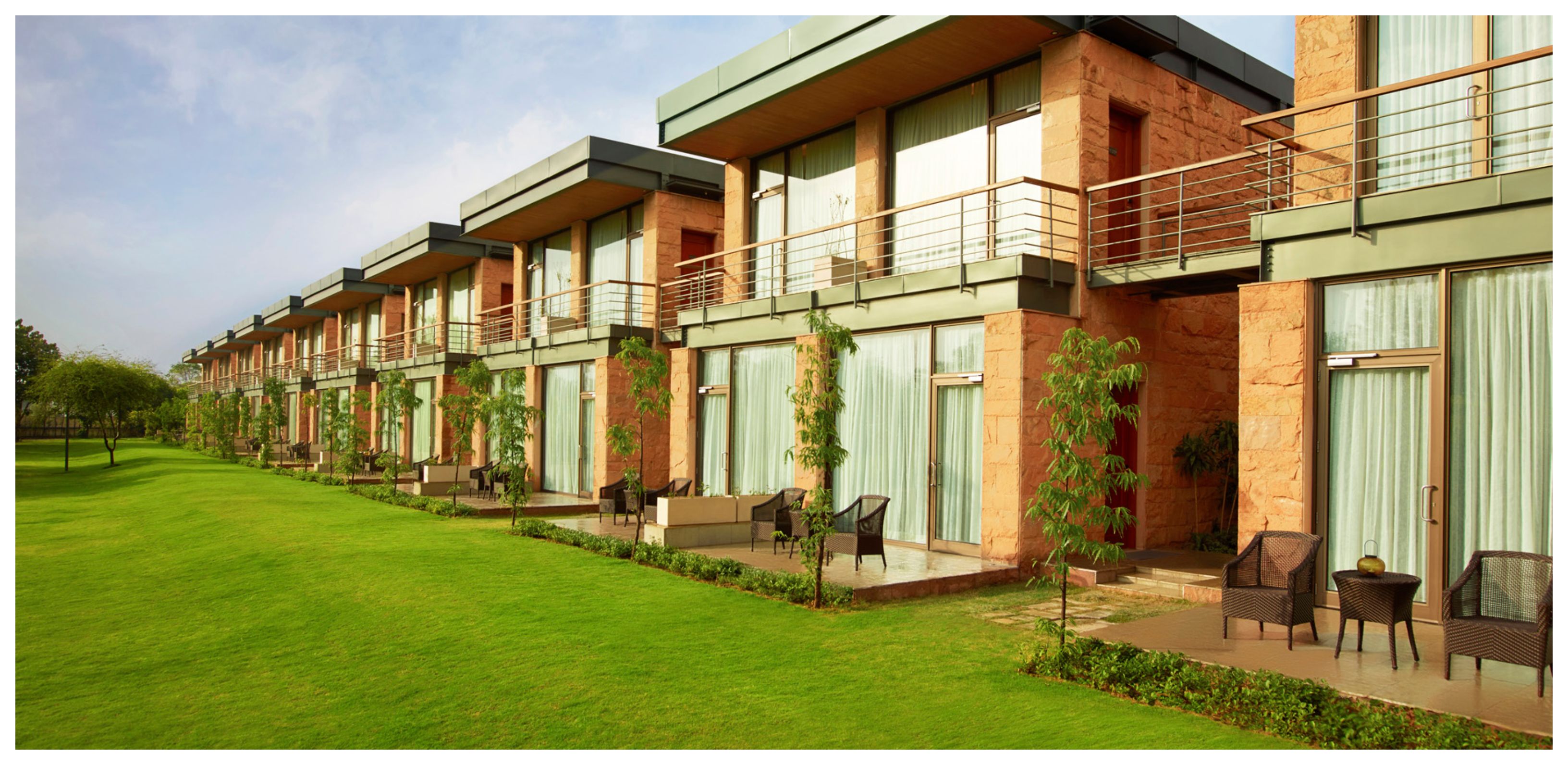Taj Damdama Lake Resort & Spa