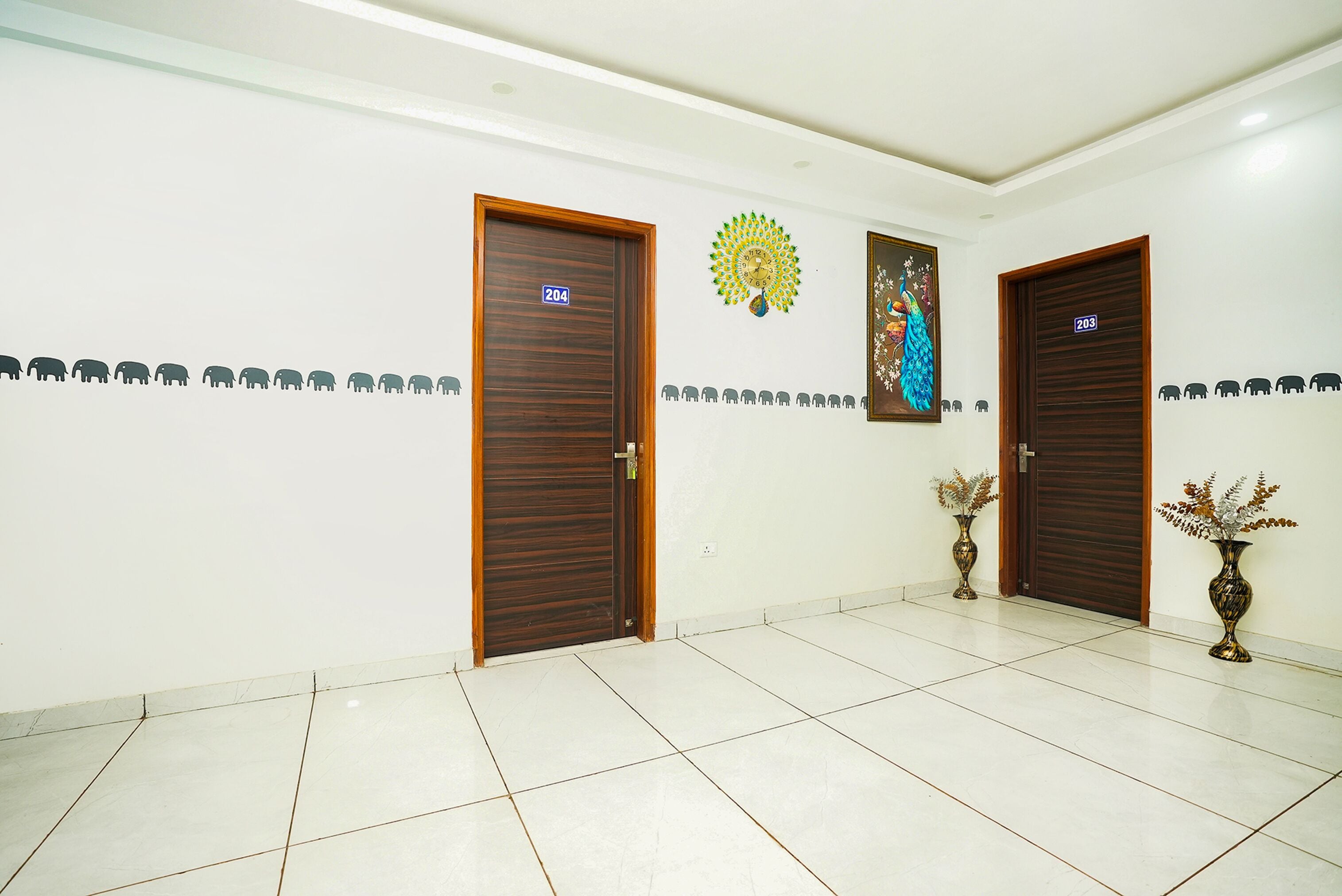 Tanvi Premium by Fabhotel