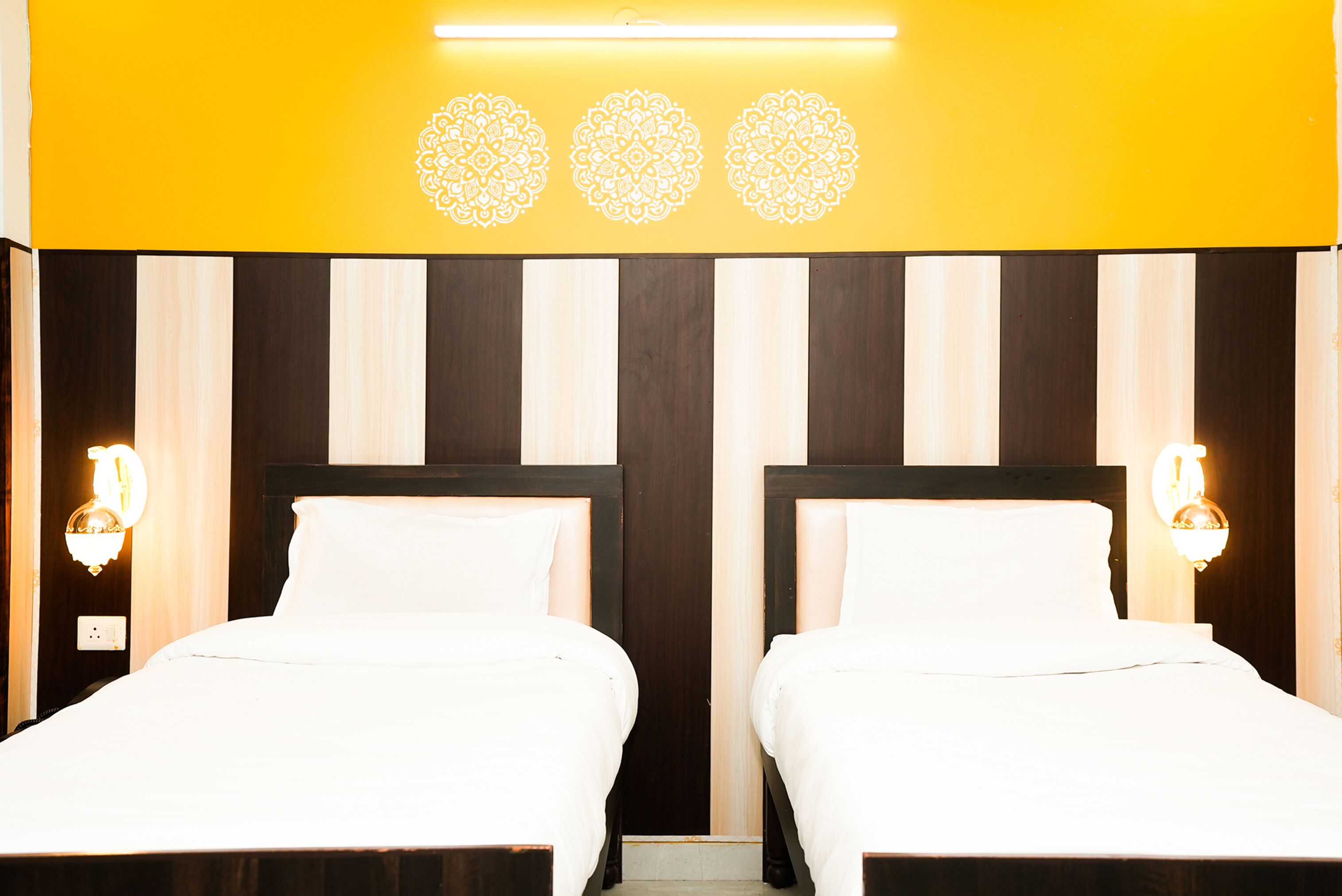 Tanvi Premium by Fabhotel