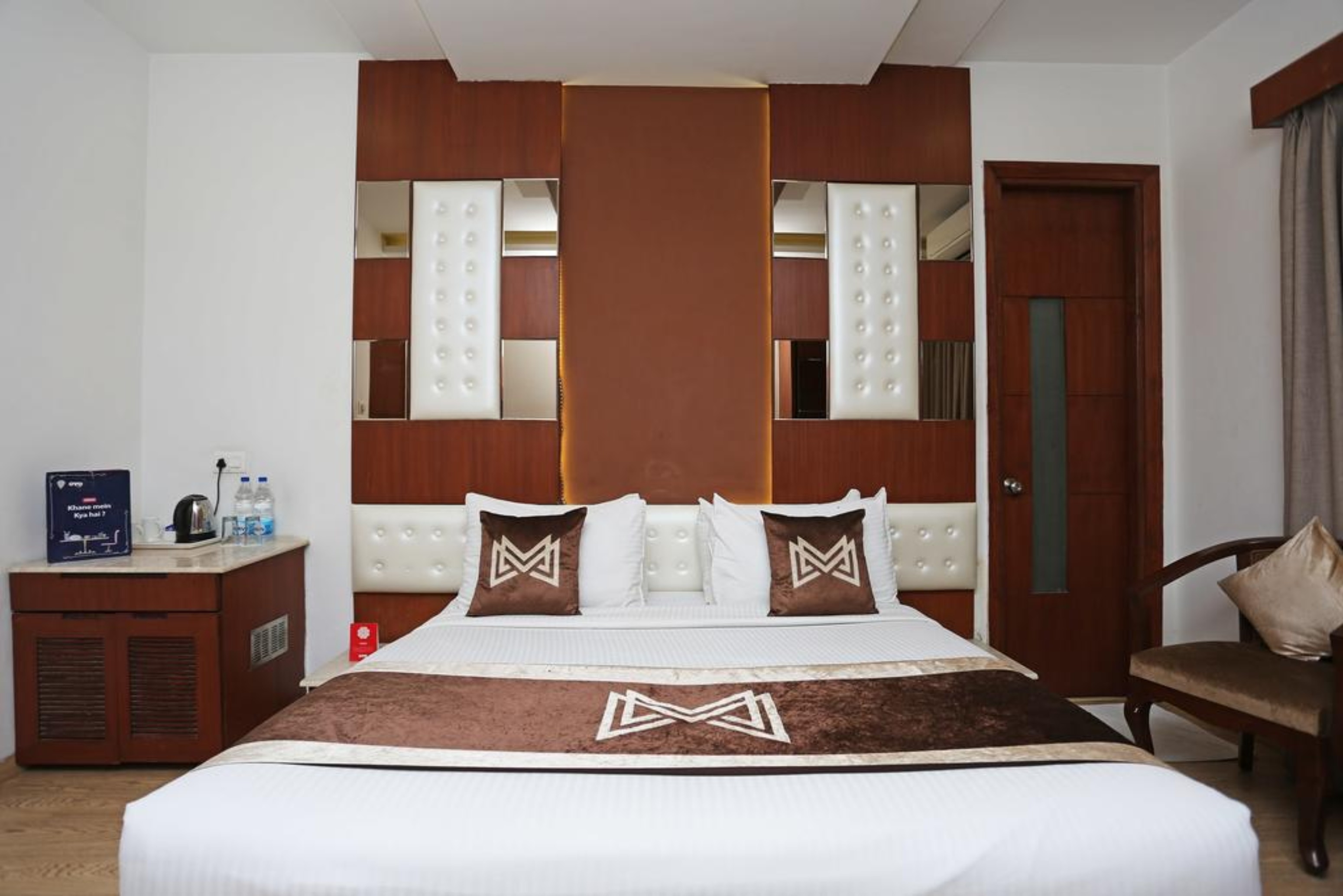The Motif by OYO Rooms