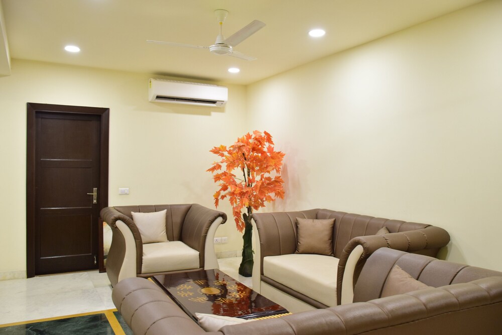 When In Gurgaon - Service Apartments