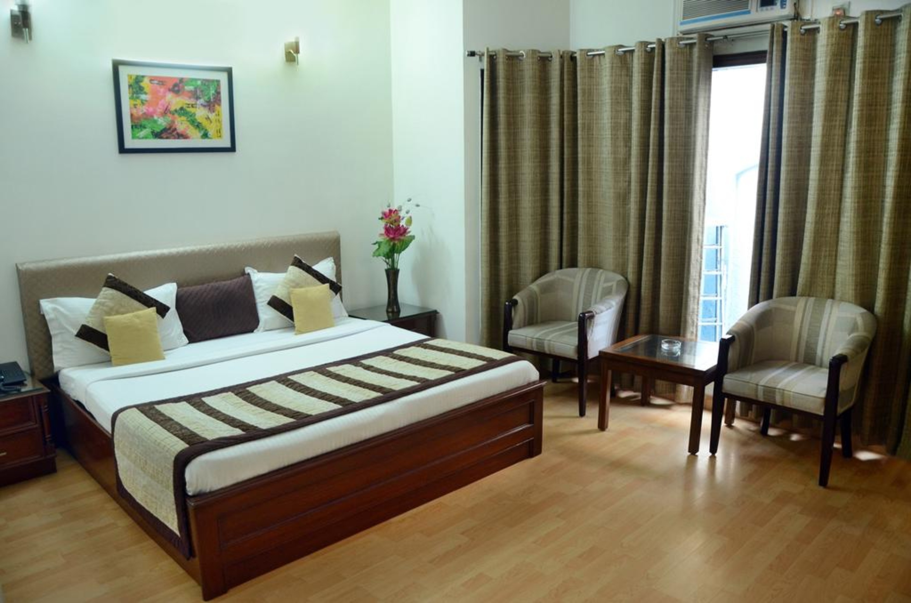 Hotel Windsor Castle Cyber City