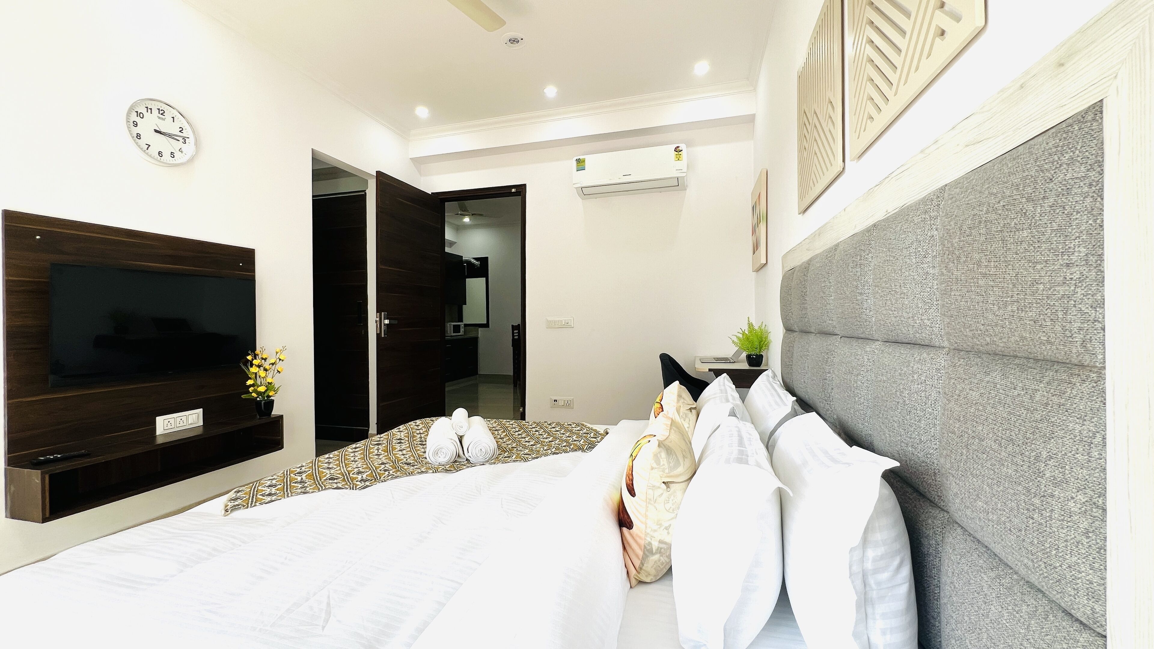 Zen Suites Golf Course Road