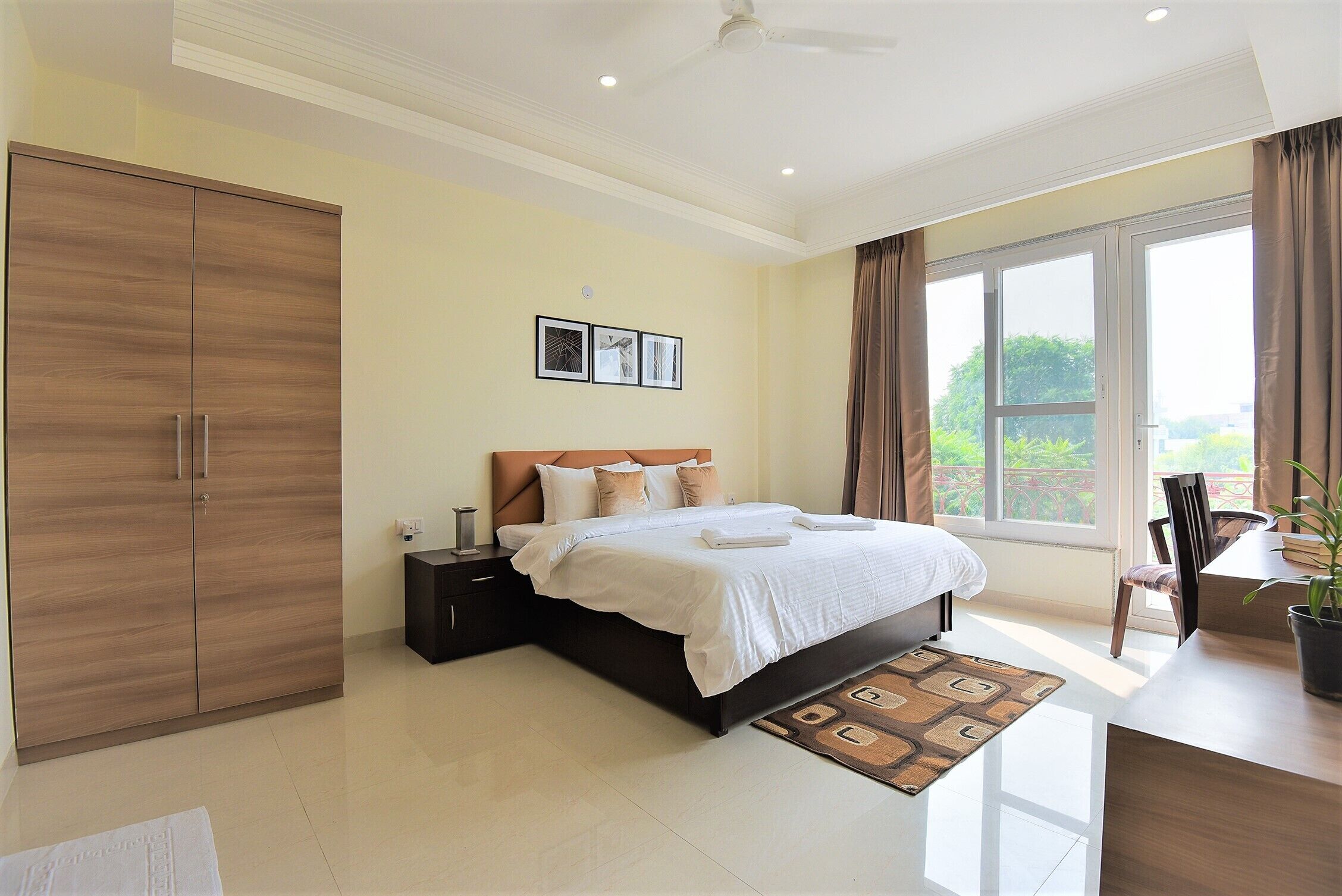 Zen Suites Golf Course Road