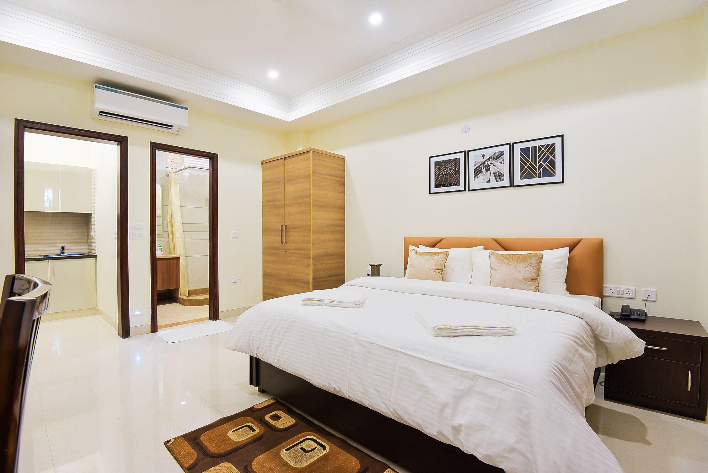 Zen Suites Golf Course Road