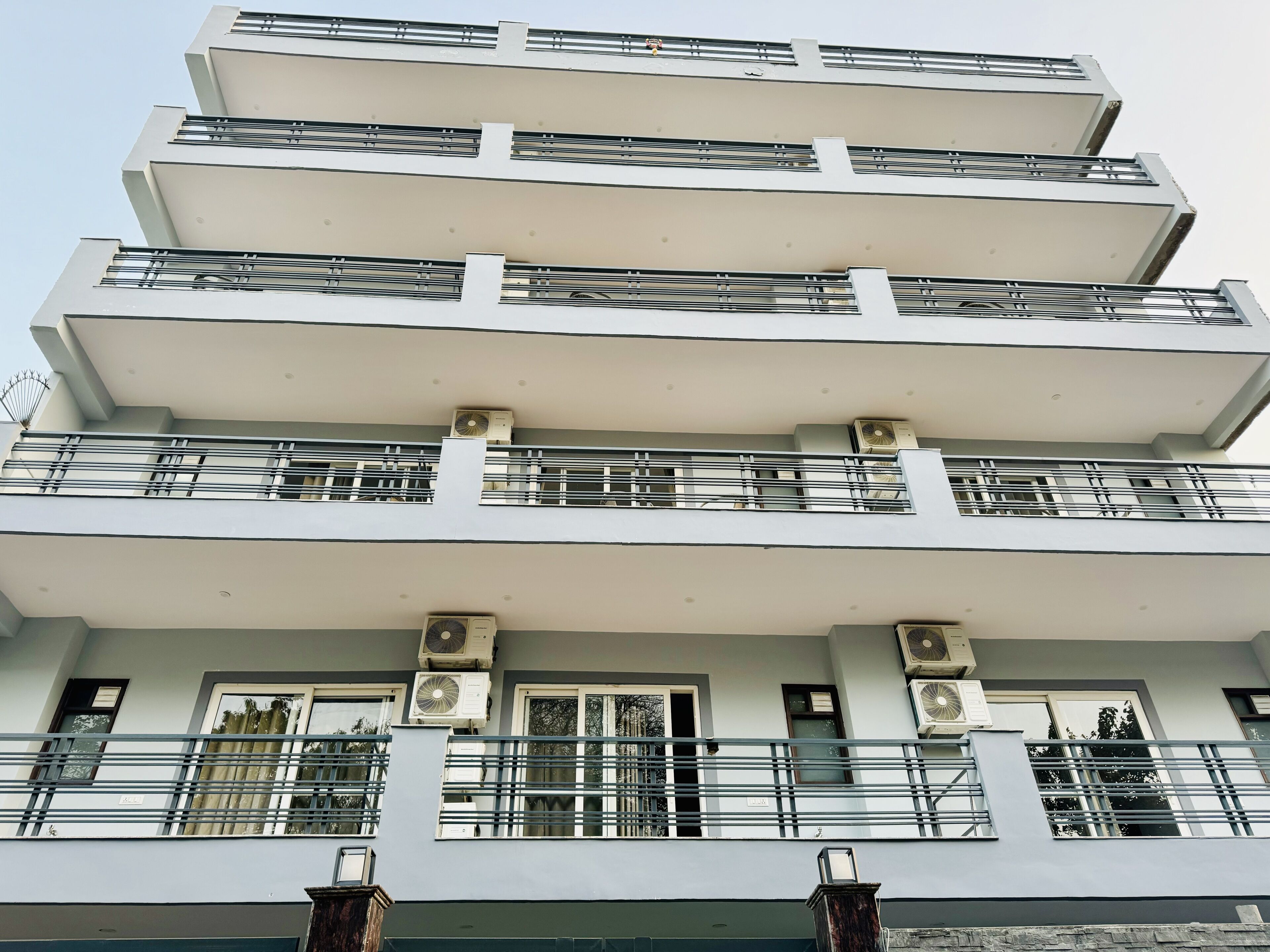 Zen Suites Golf Course Road