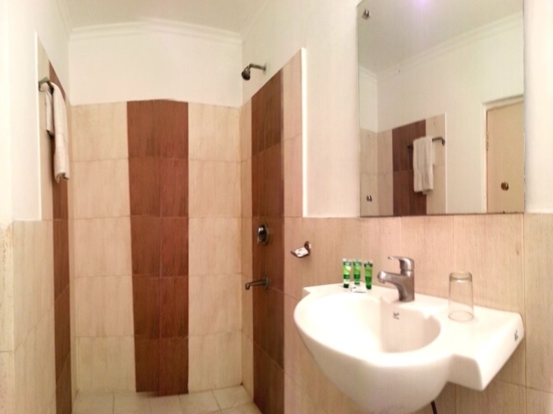 Hotel Shoba Inn