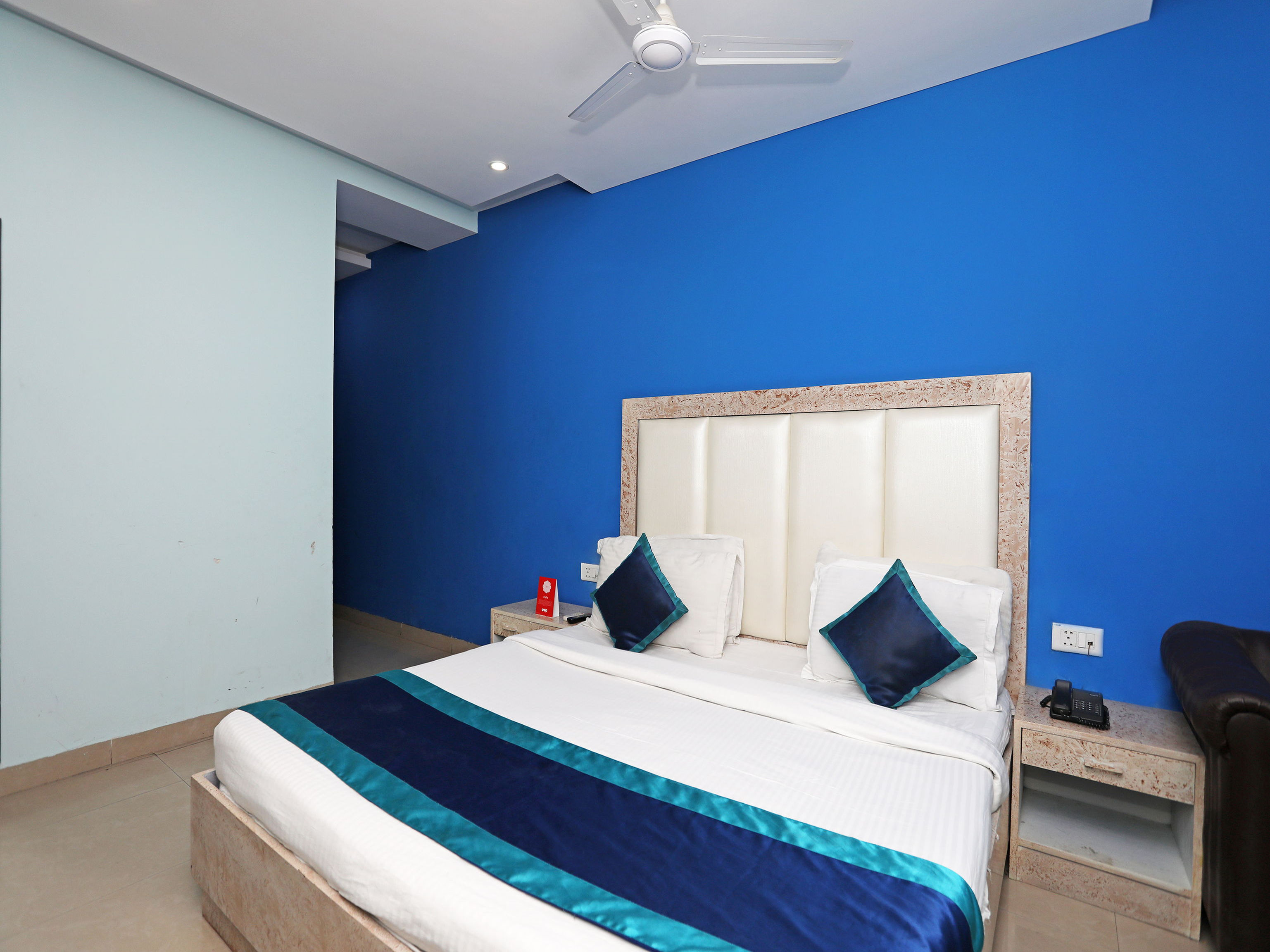 Hotel The RTS by OYO  Rooms