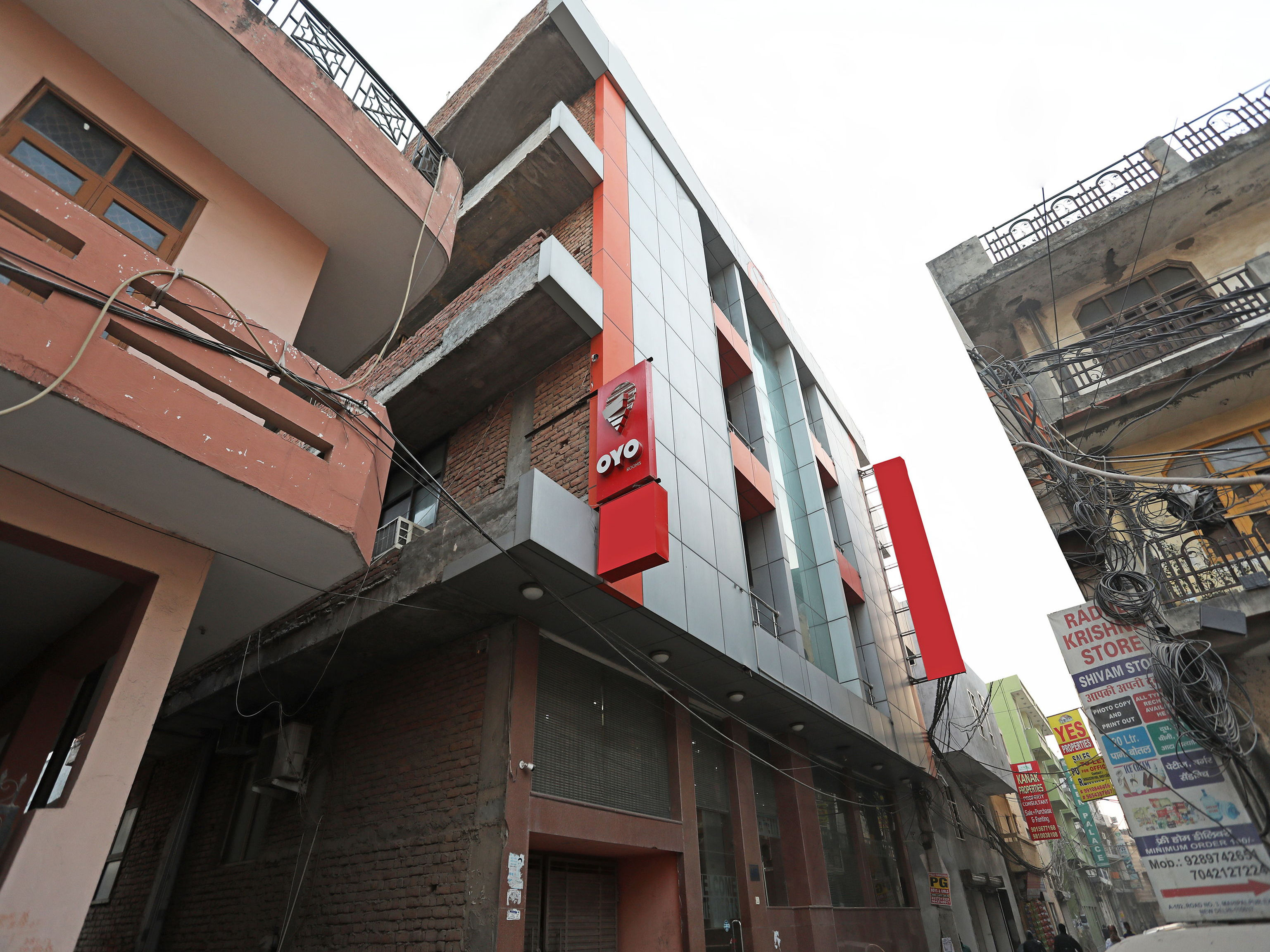Hotel The RTS by OYO  Rooms