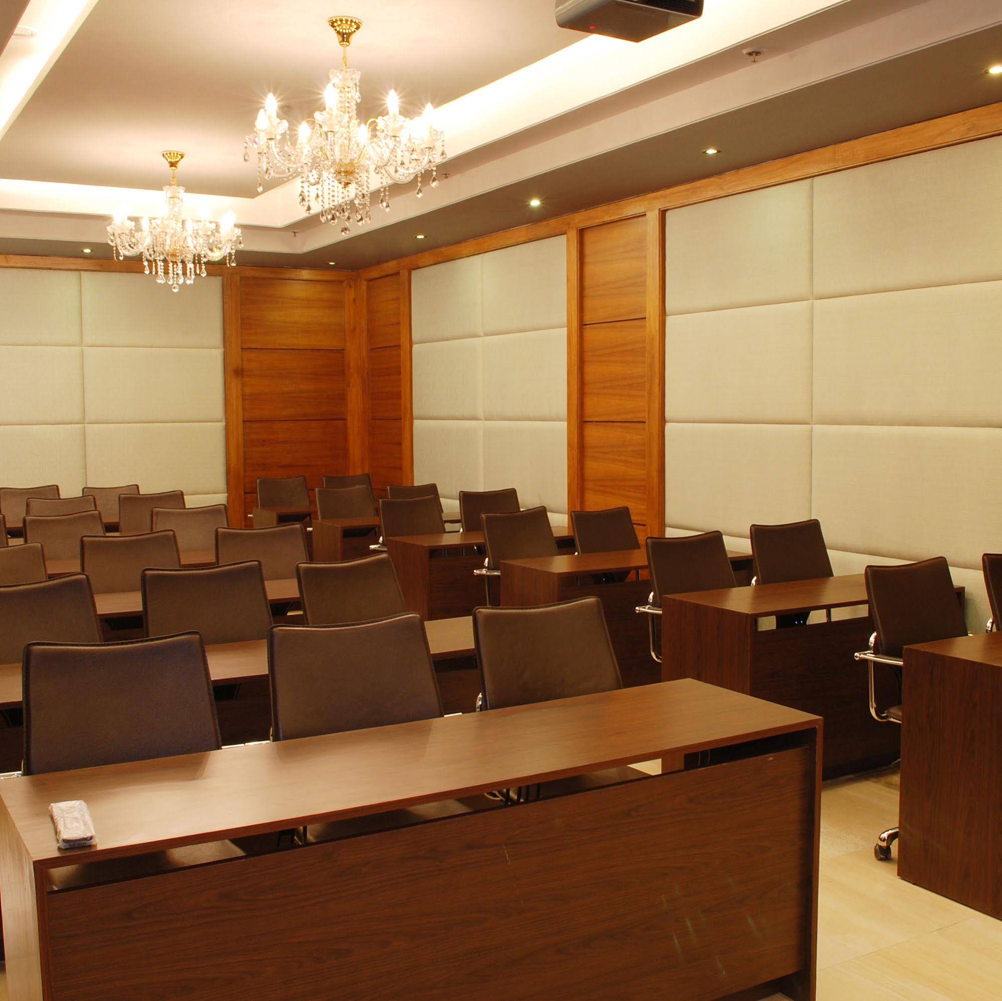 Africa Avenue GK1