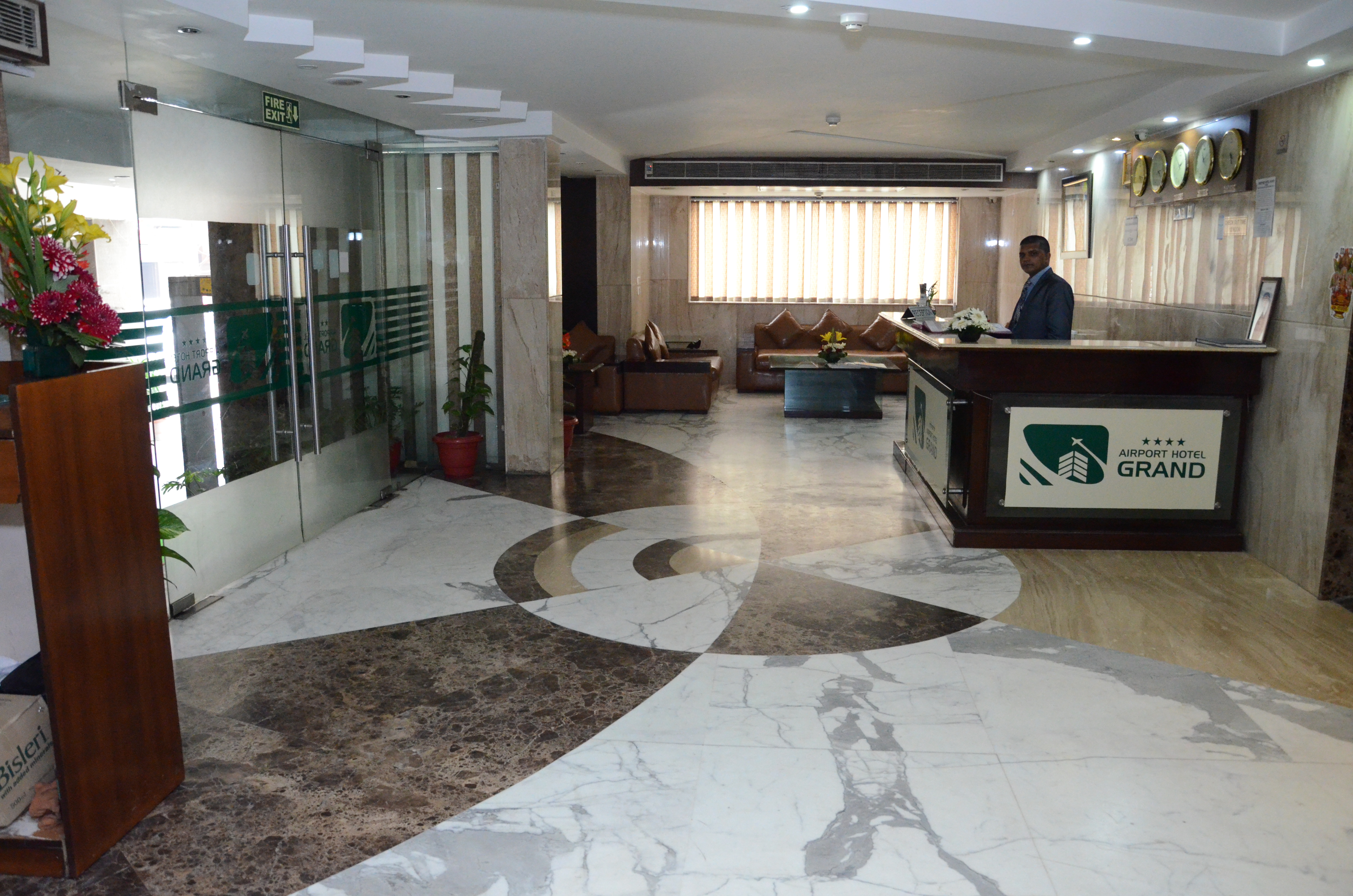 Airport Hotel Grand