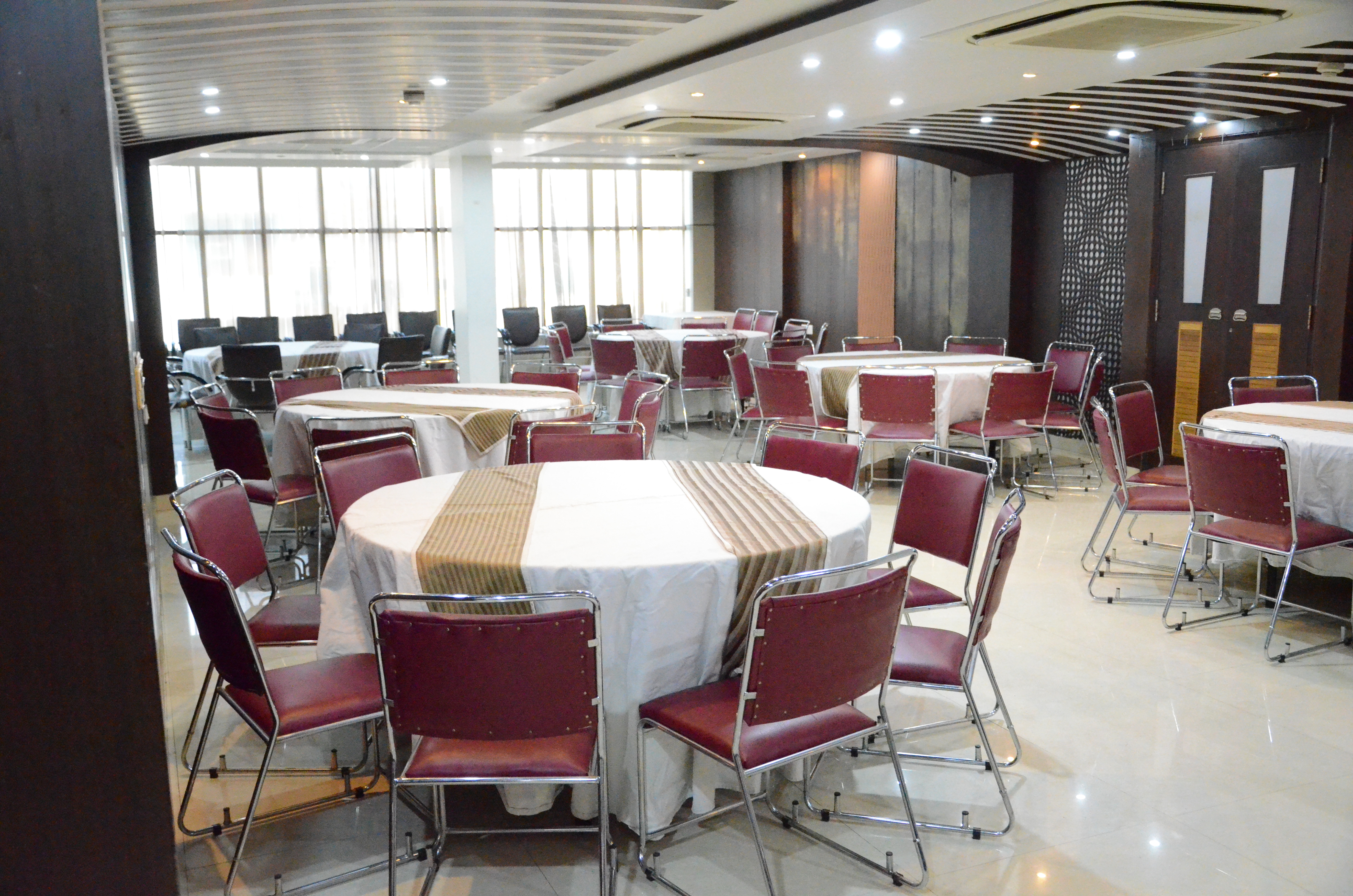 Airport Hotel Grand