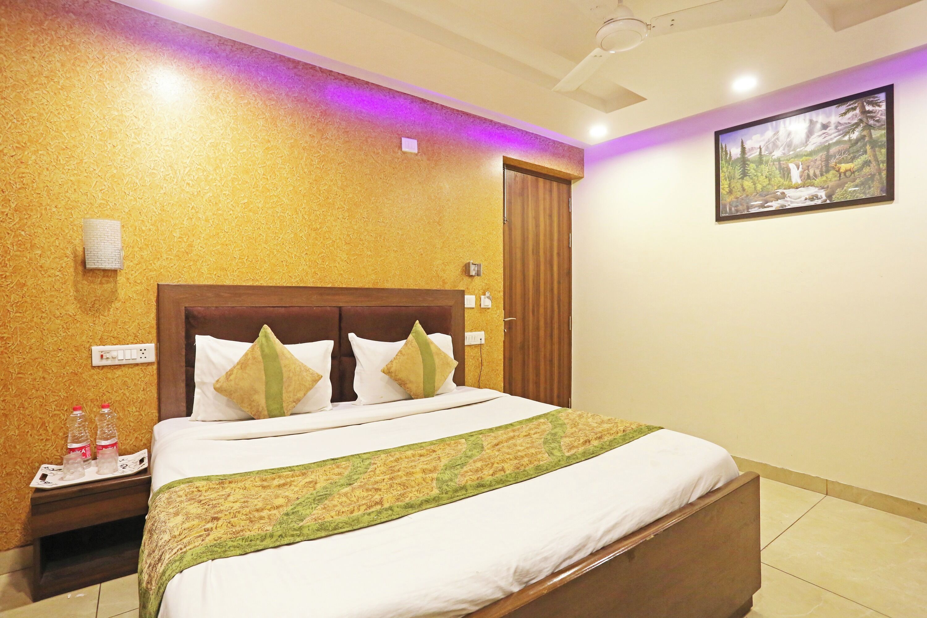 Airport Hotel Redstone