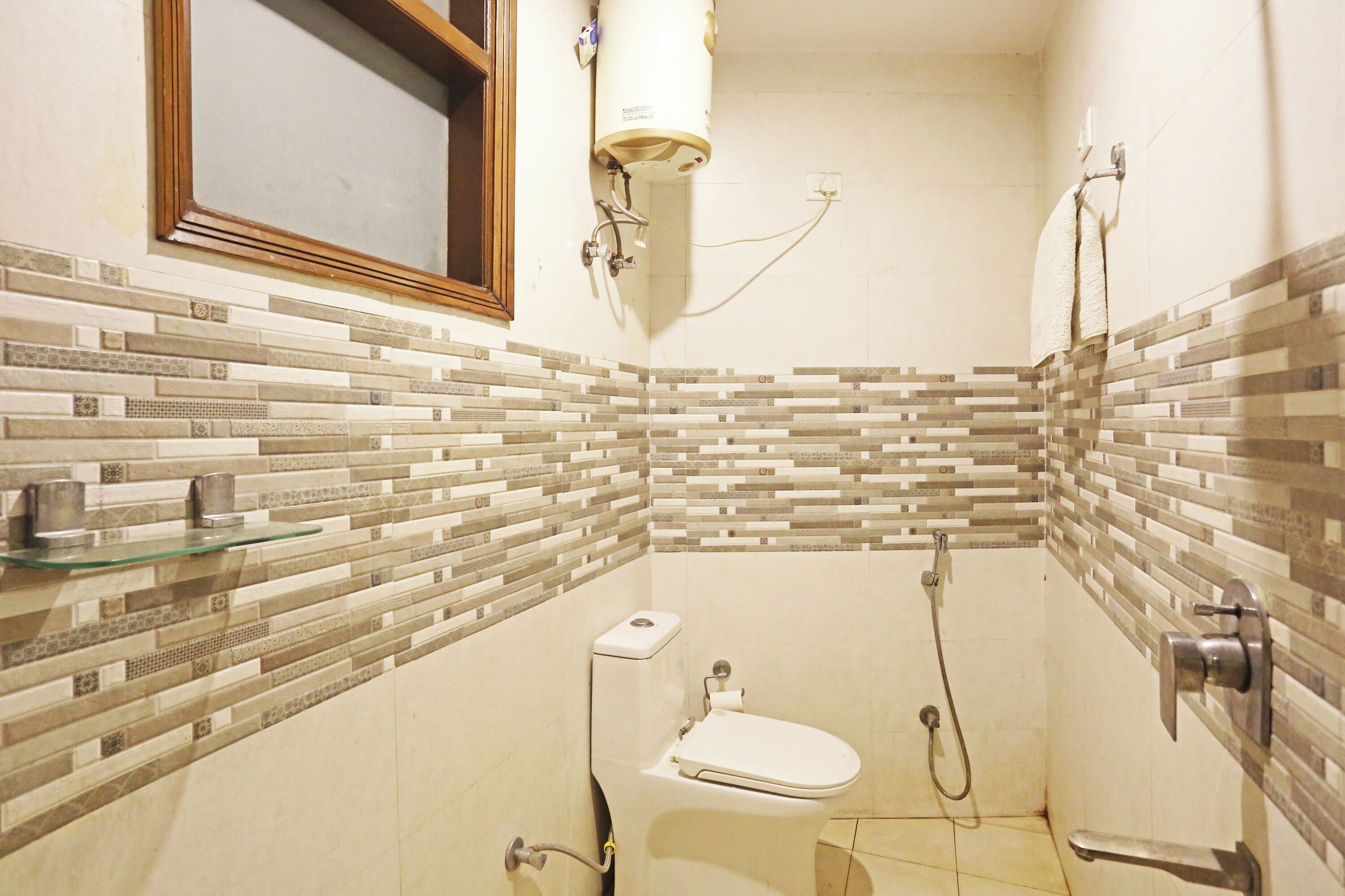 Airport Hotel Redstone