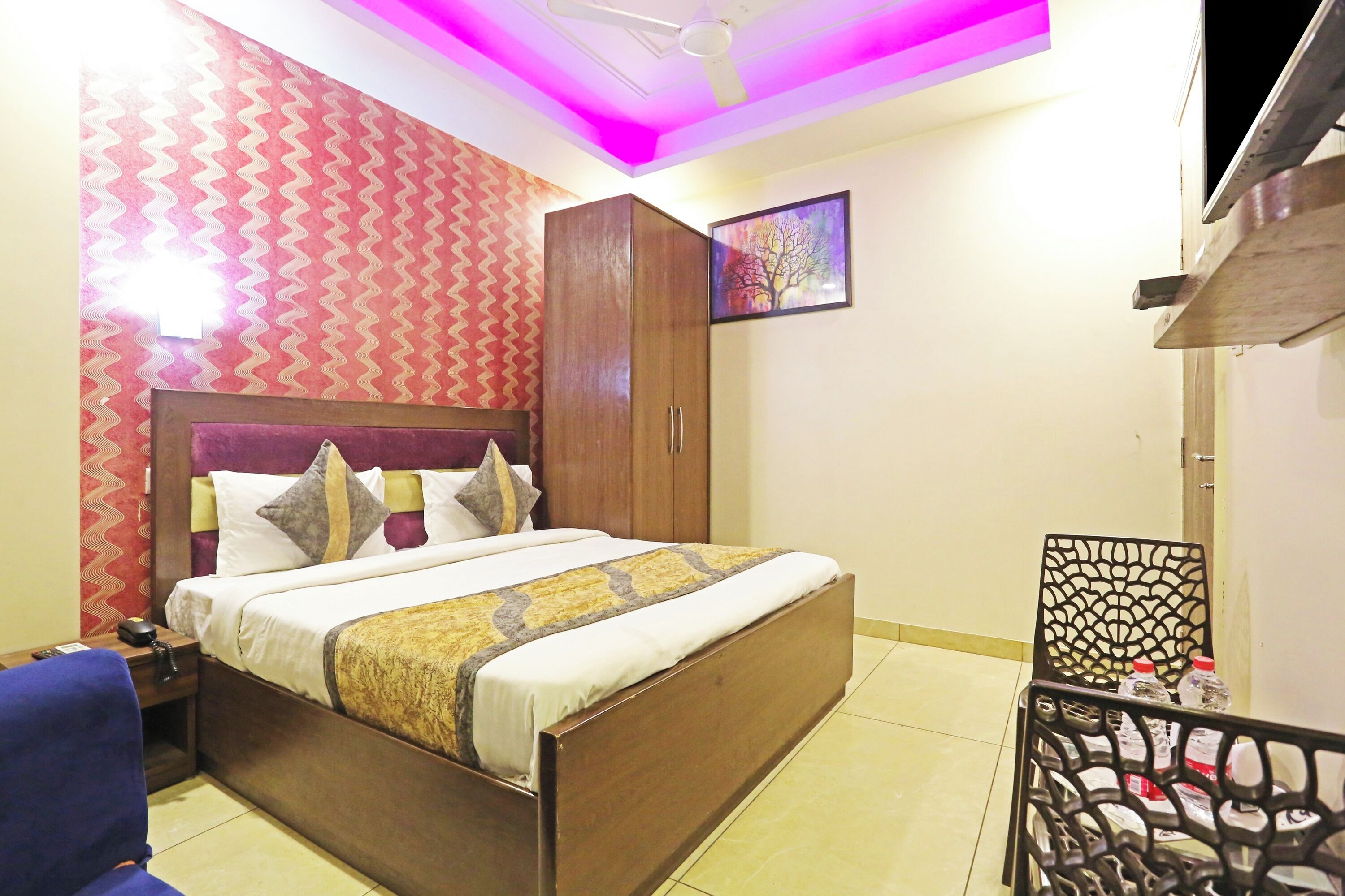 Airport Hotel Redstone