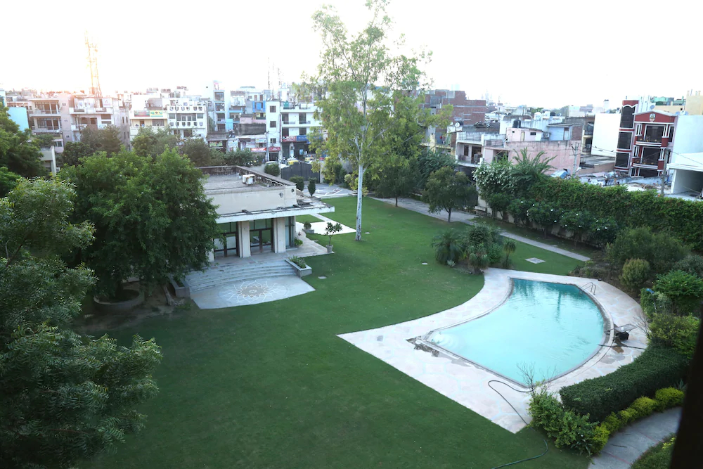 Anantkoti Hotel