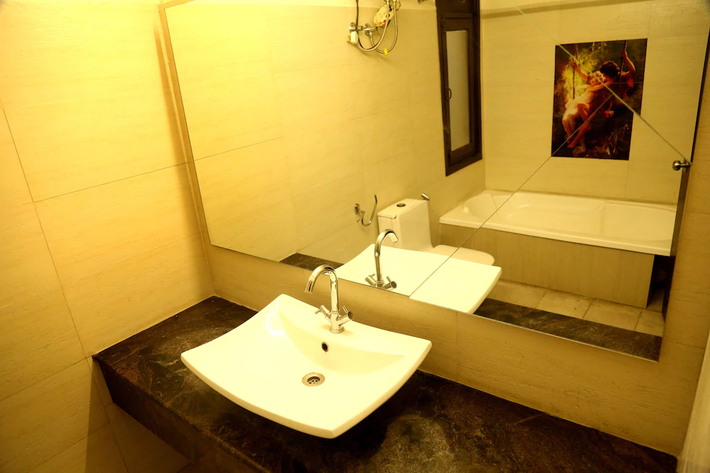Anantkoti Hotel