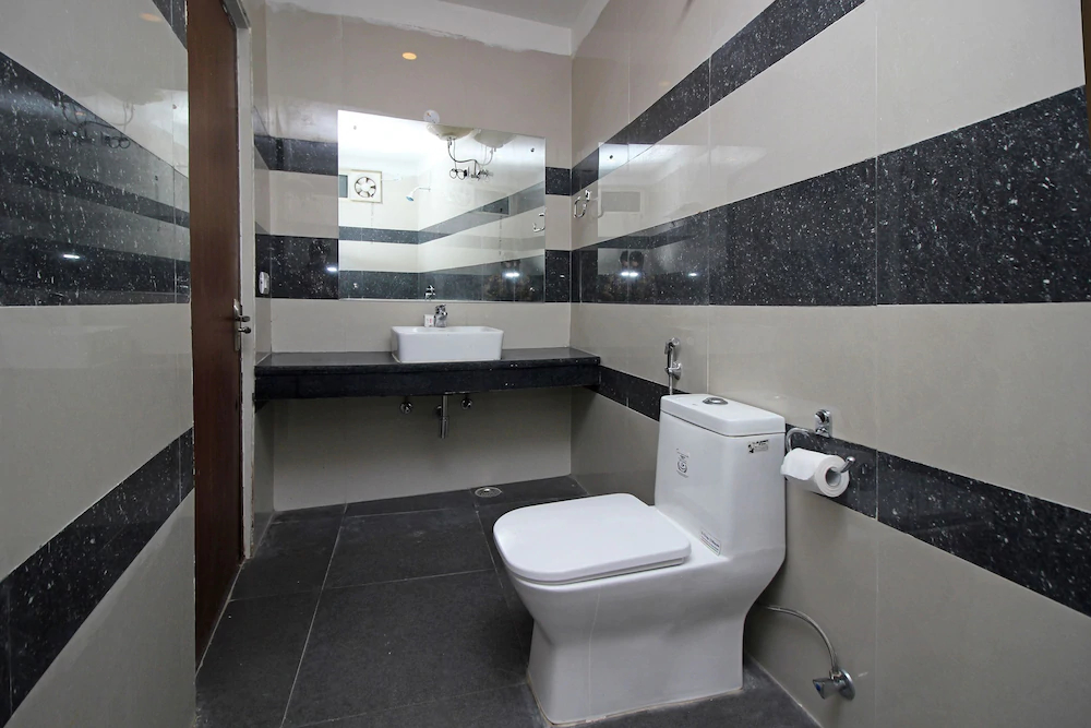 Blu Pebbles Hotel