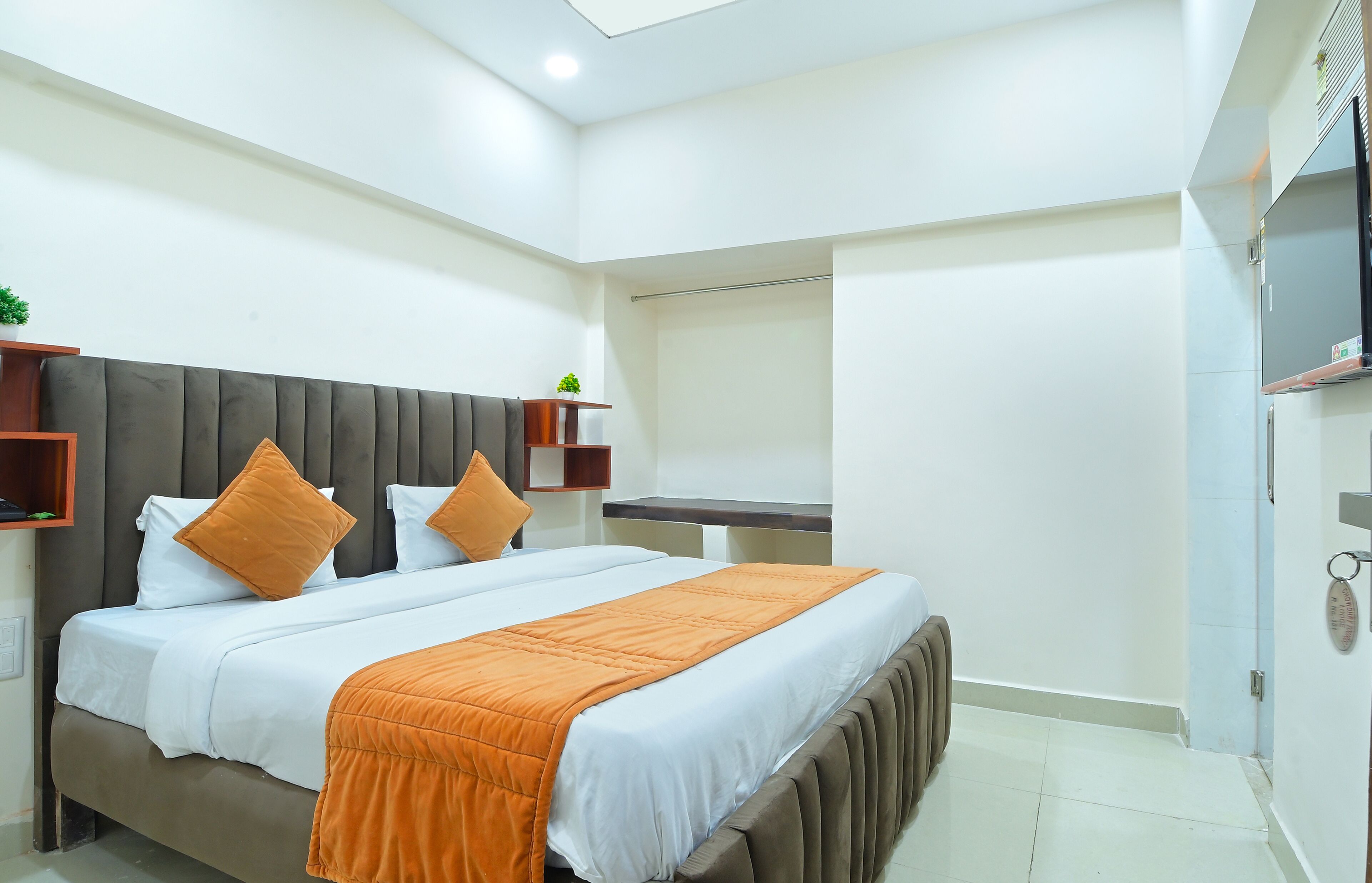 Chowdhry Tourist Lodge Paharganj Ndls