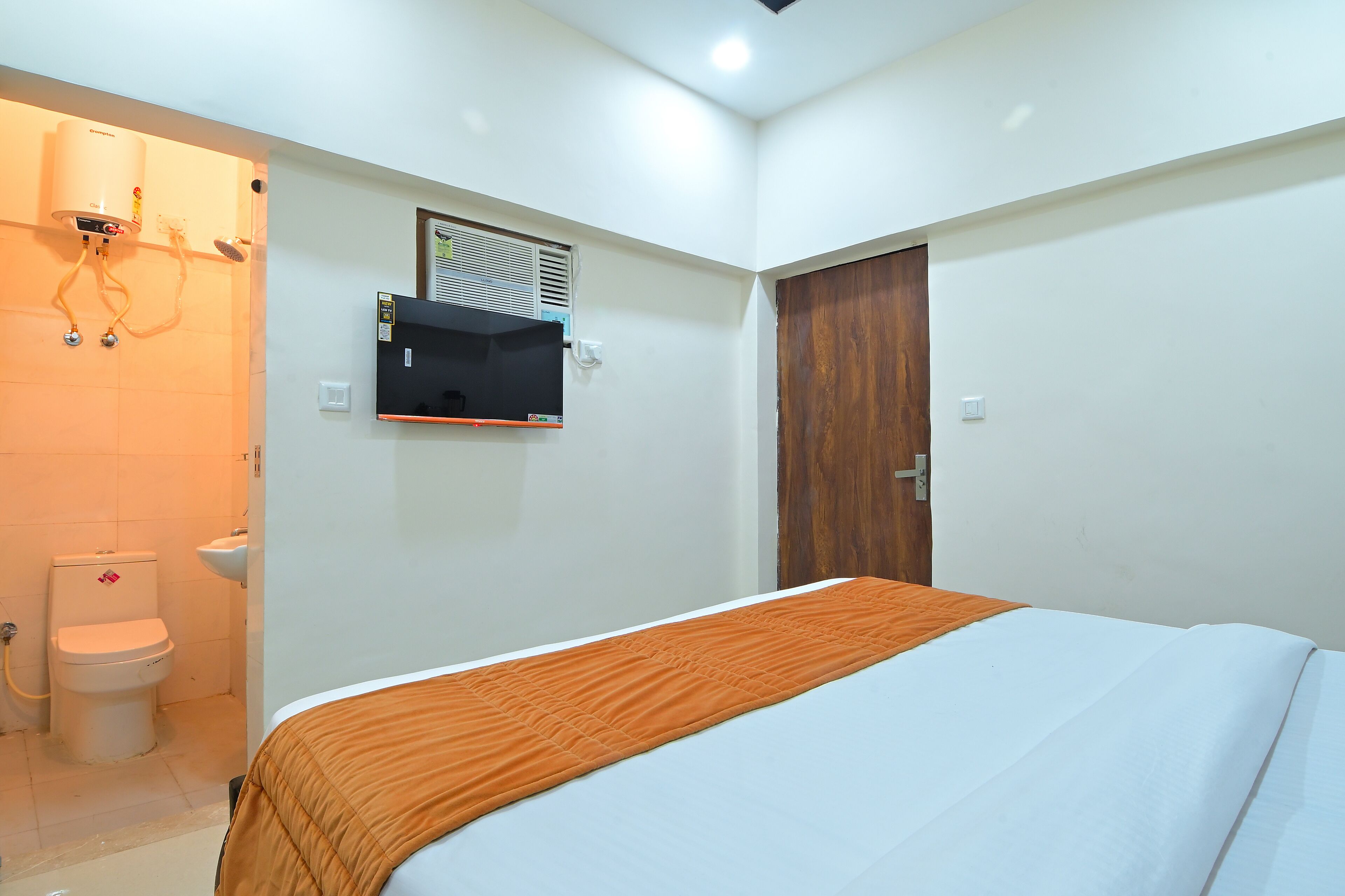 Chowdhry Tourist Lodge Paharganj Ndls