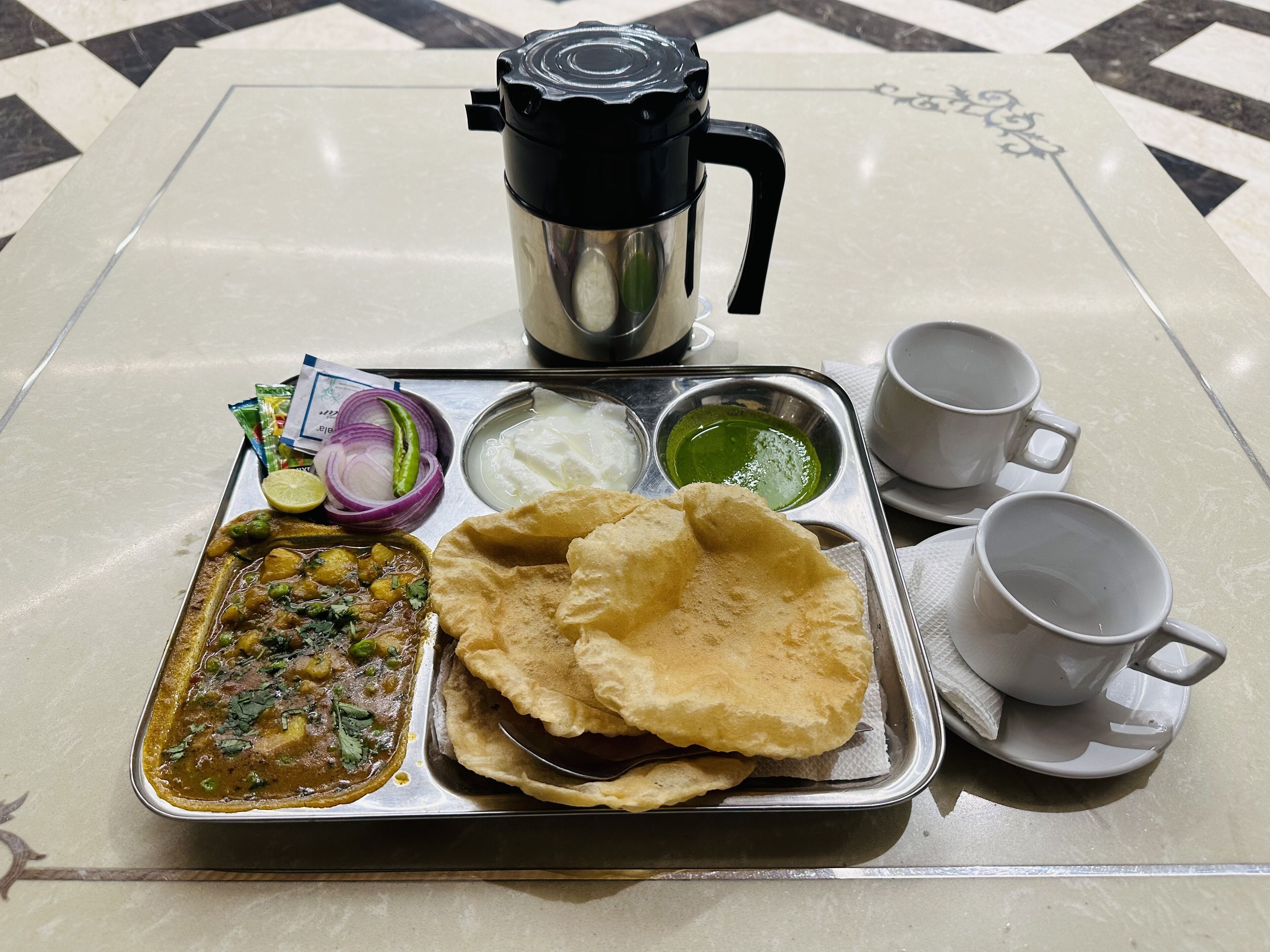 Chowdhry Tourist Lodge Paharganj Ndls