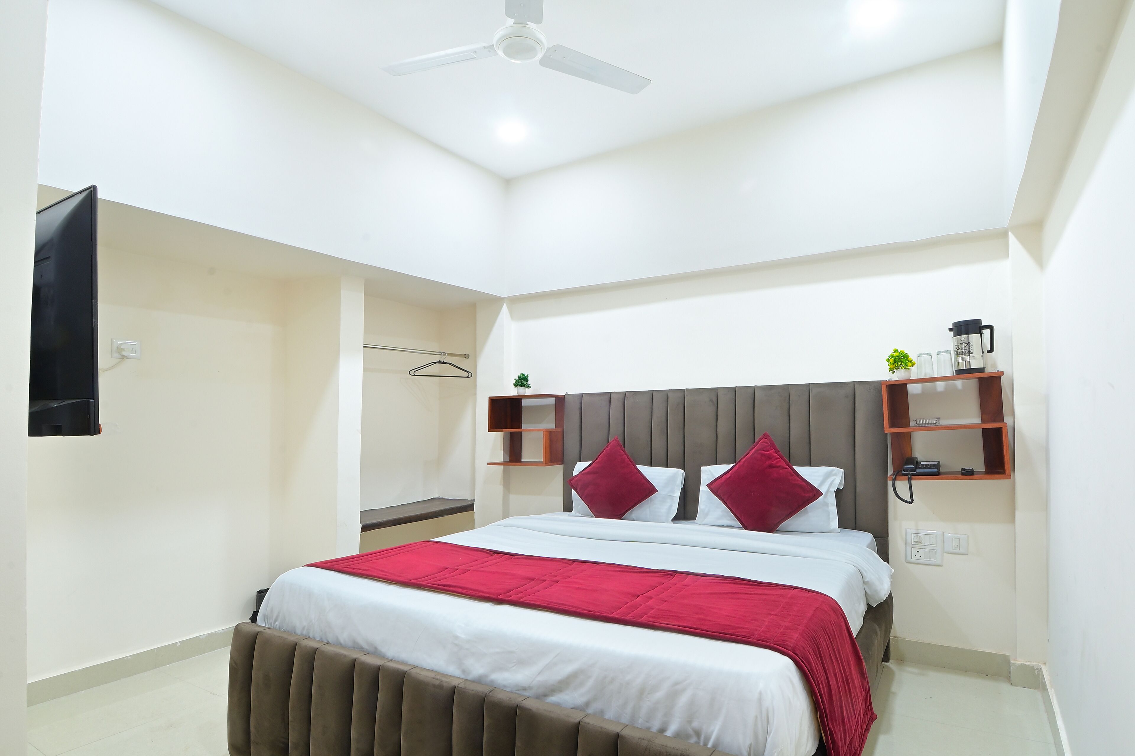 Chowdhry Tourist Lodge Paharganj Ndls