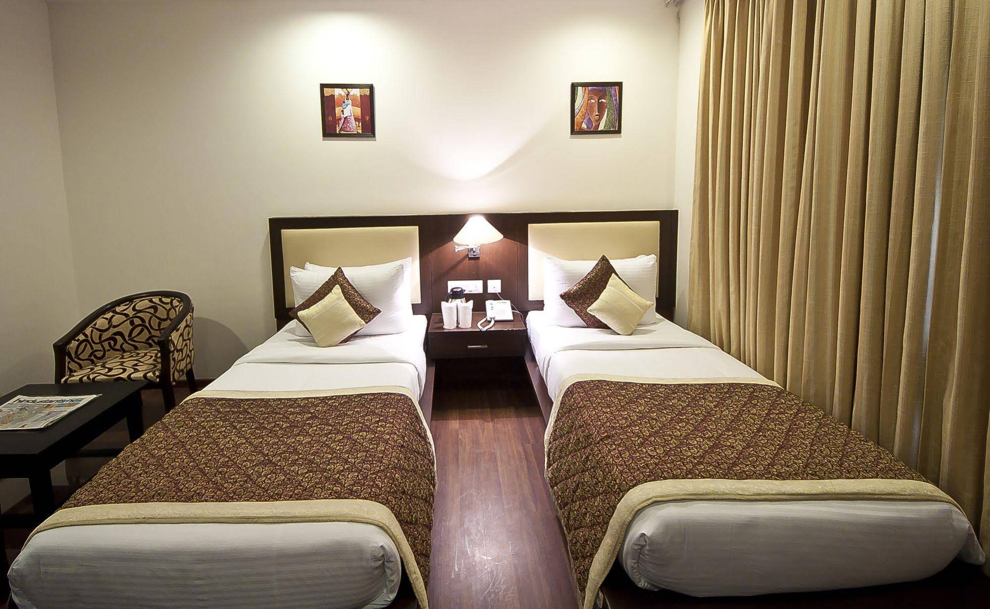 Hotel Divine Paradise