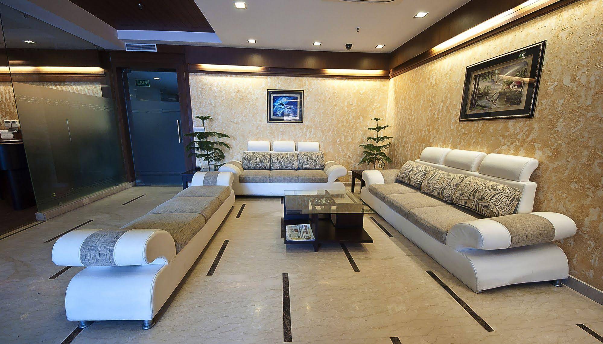 Hotel Divine Paradise