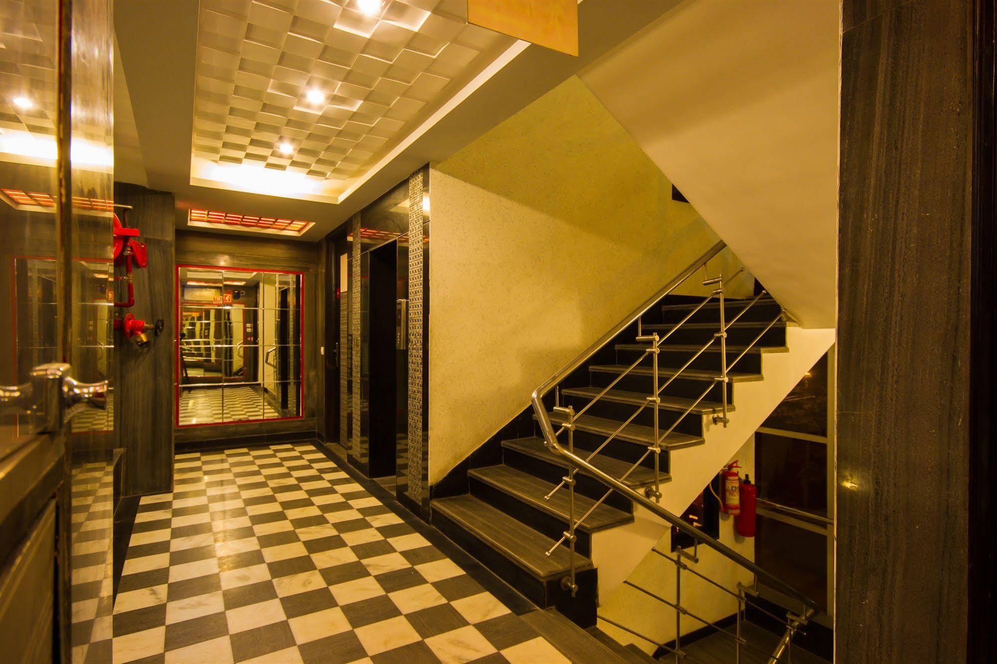 Suncourt Corporate