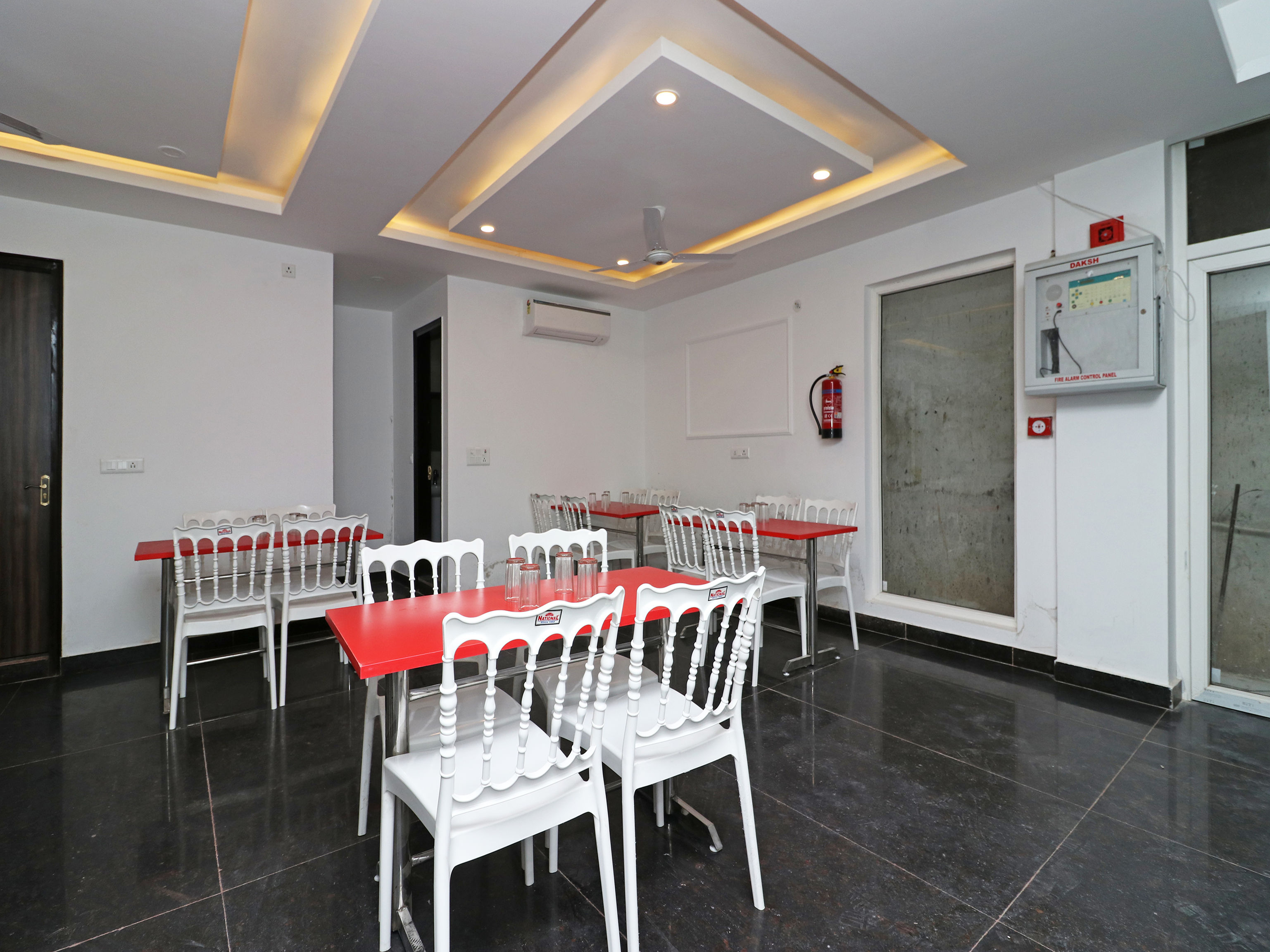 Hotel Aamara Selah