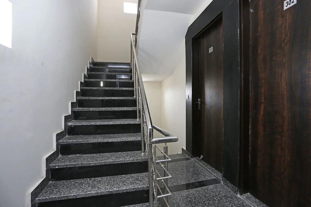 Hotel Aero Stay