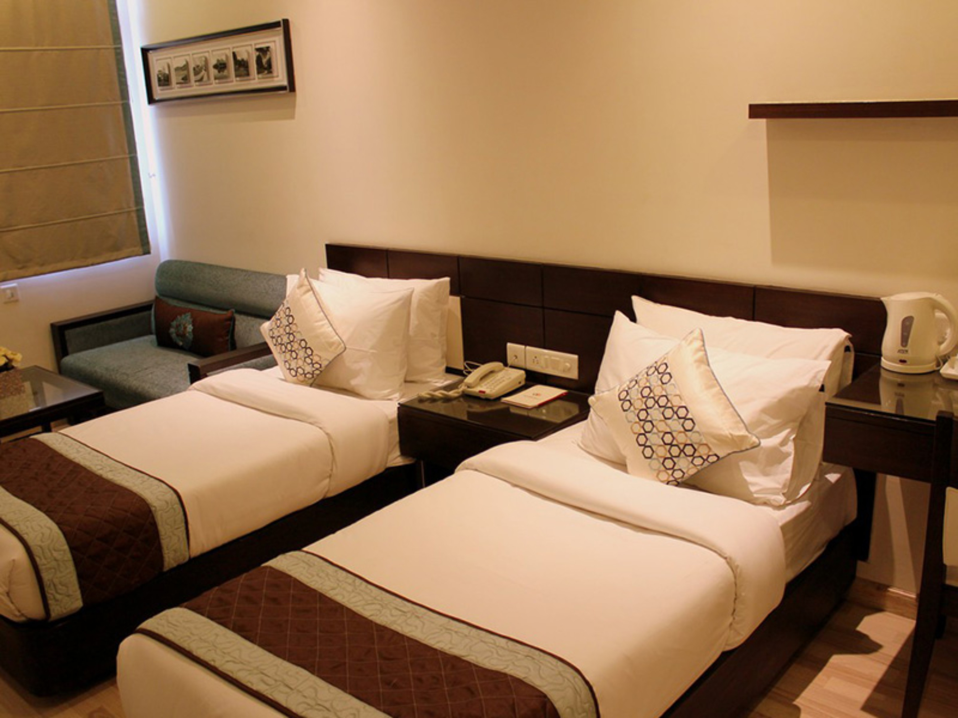 Hotel Amrapali Grand