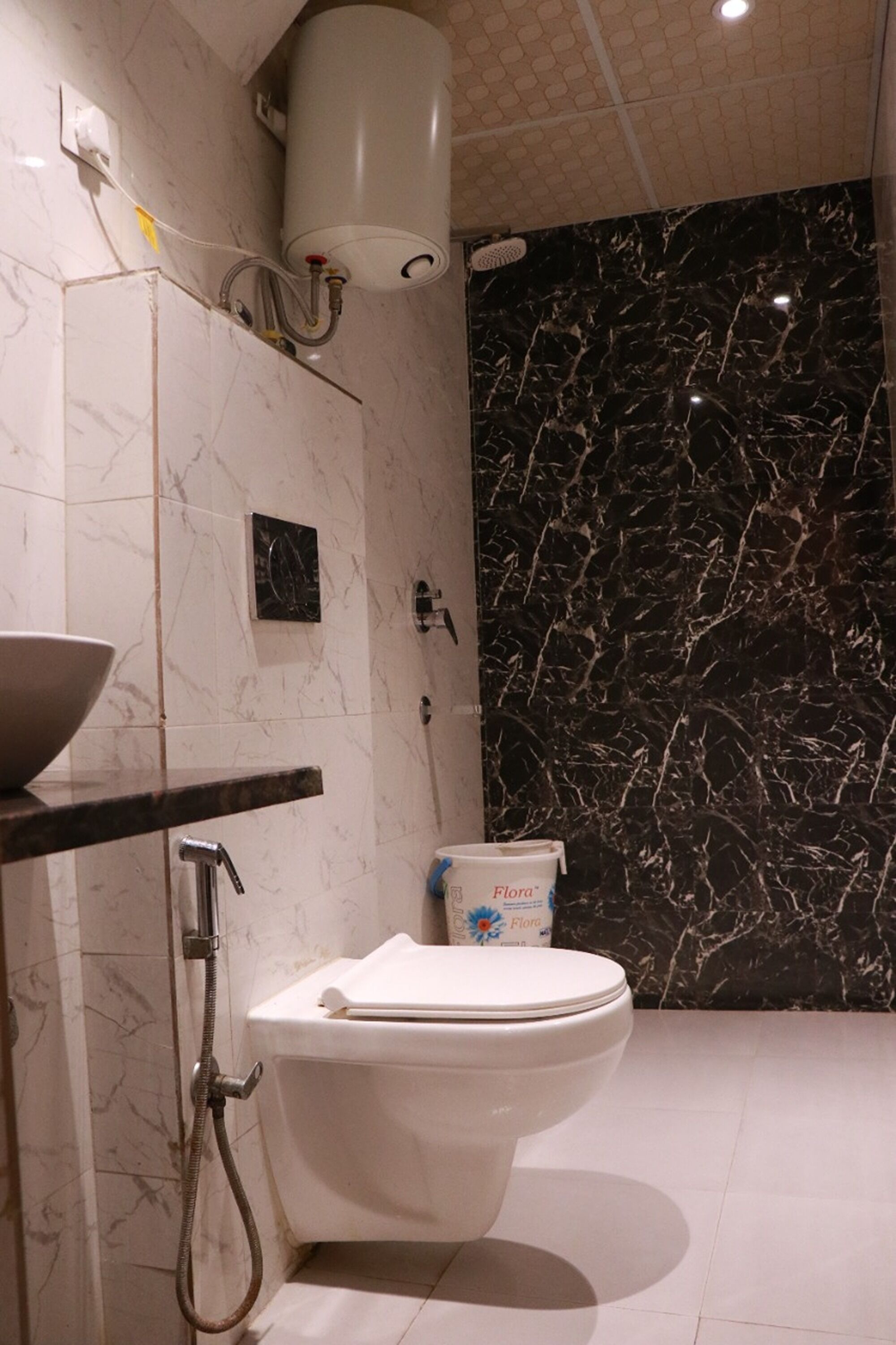 Hotel Amrit