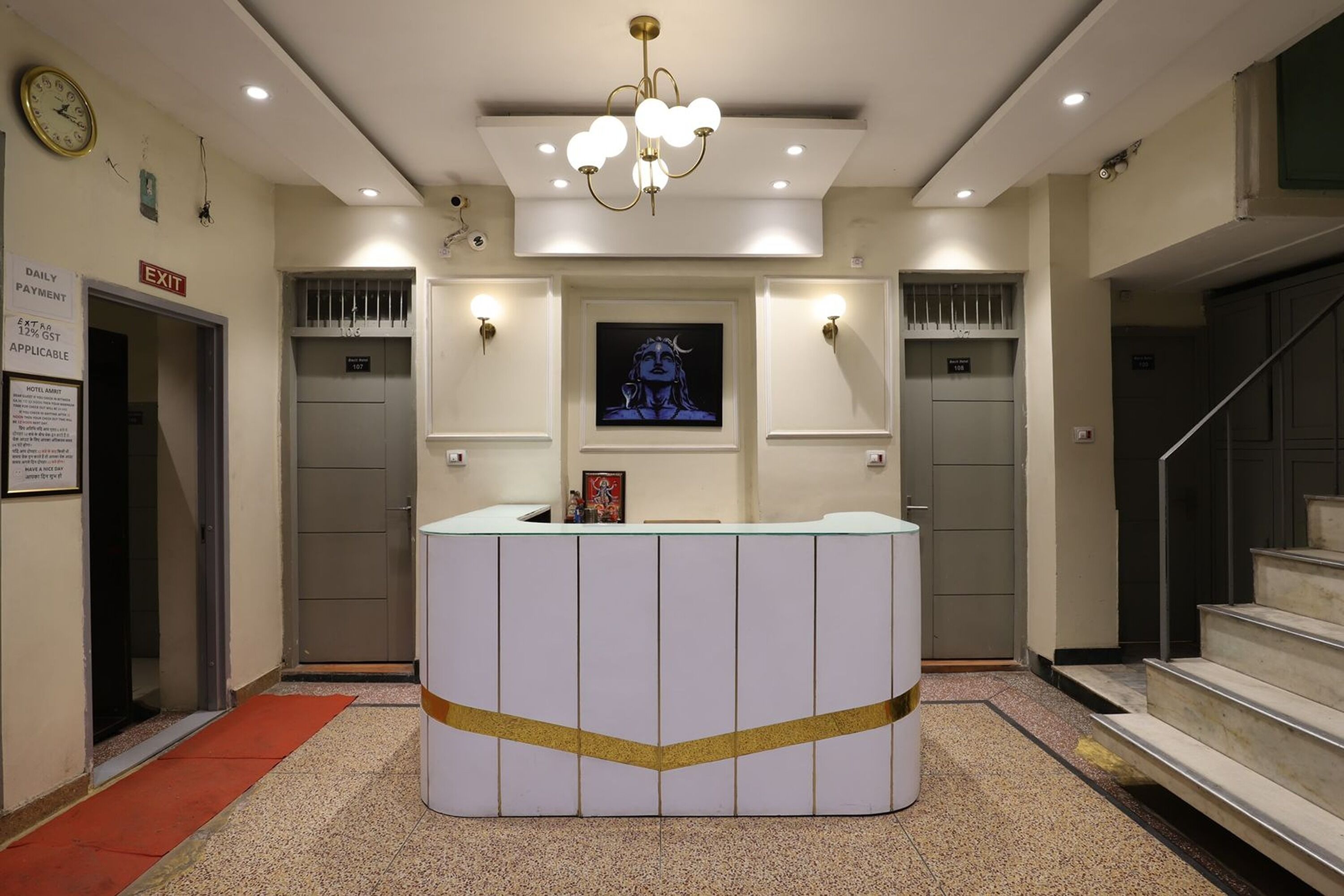 Hotel Amrit