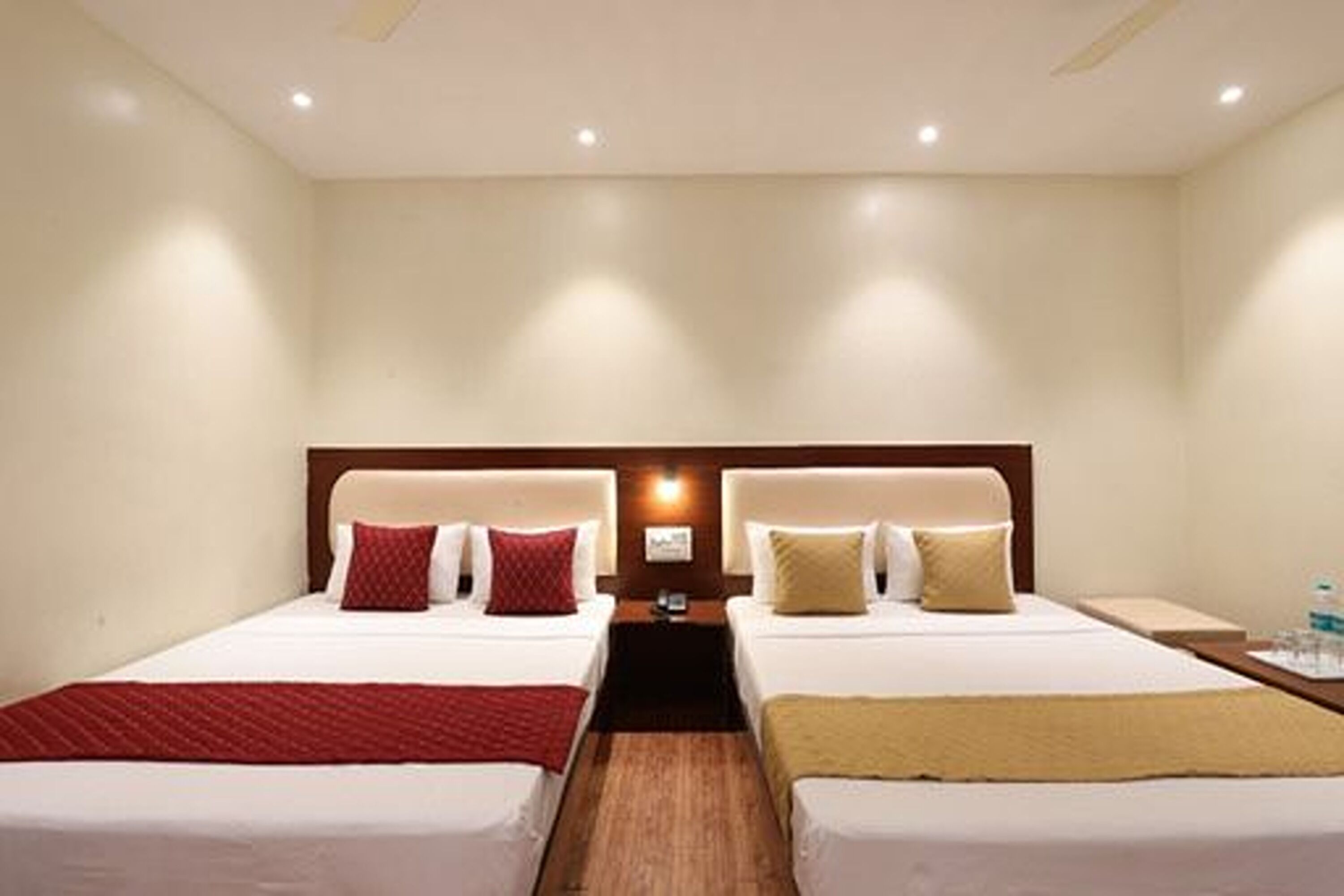 Hotel Amrit