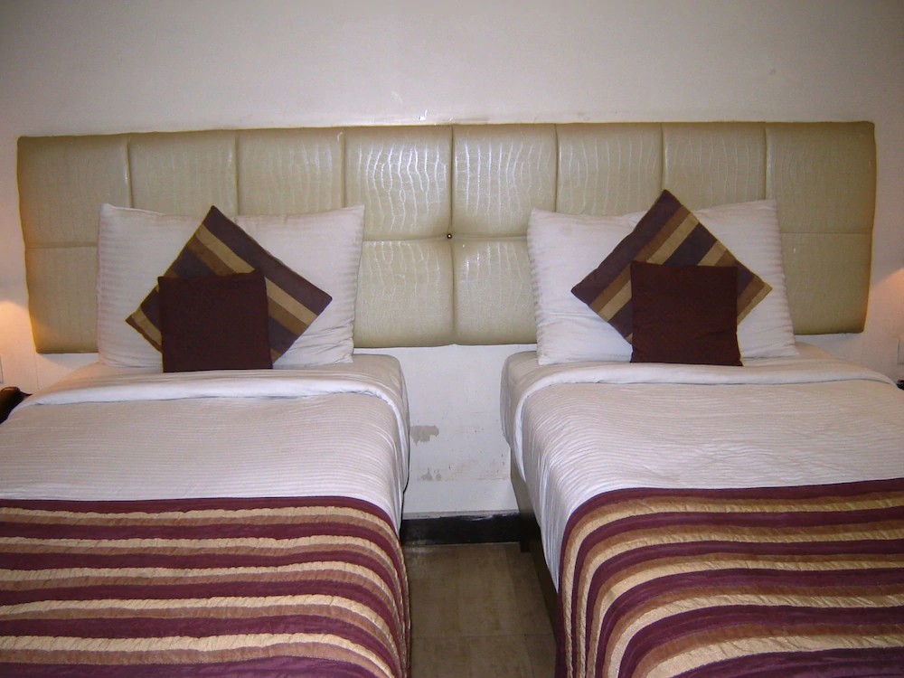 Hotel Anand Retreat