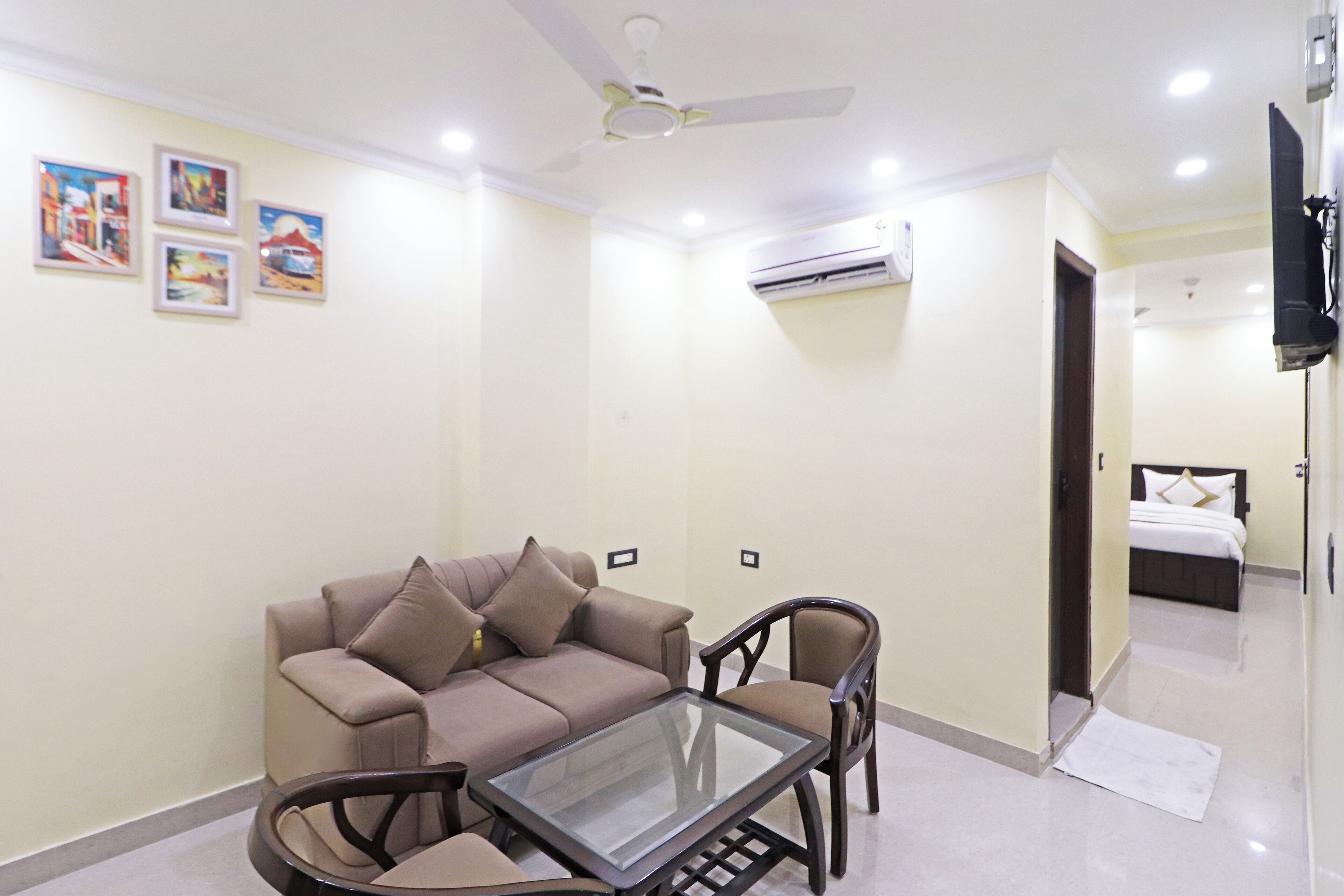 Hotel Apple Tree Residency