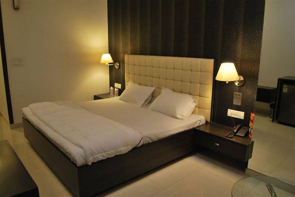 Hotel Arina Inn