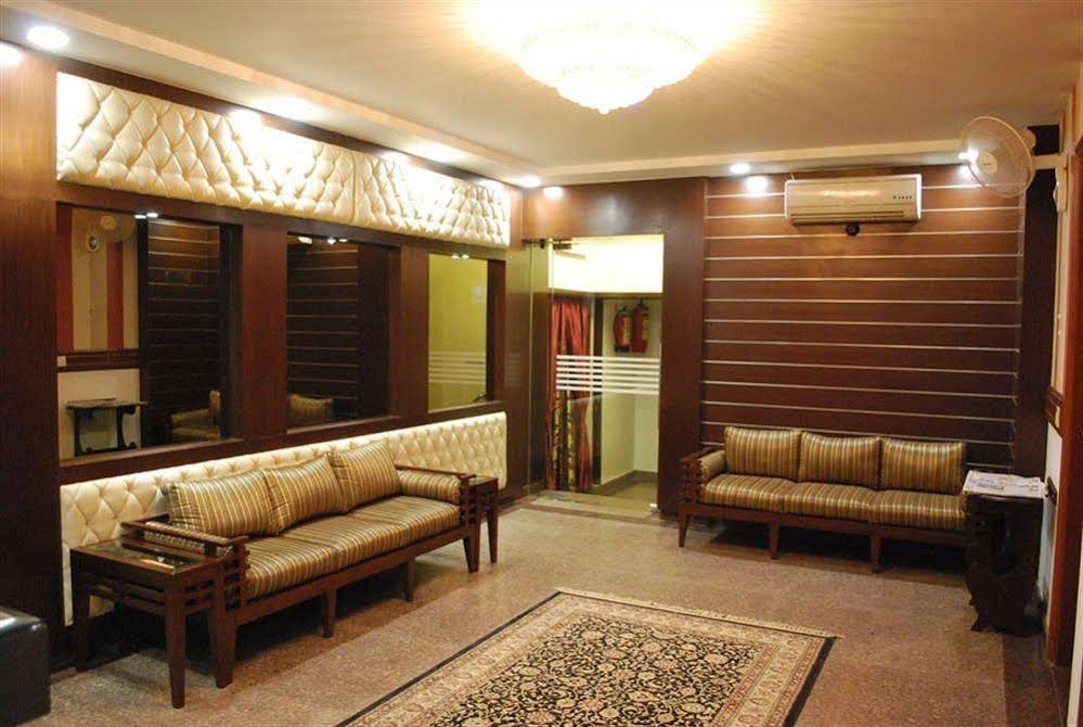 Hotel Arina Inn