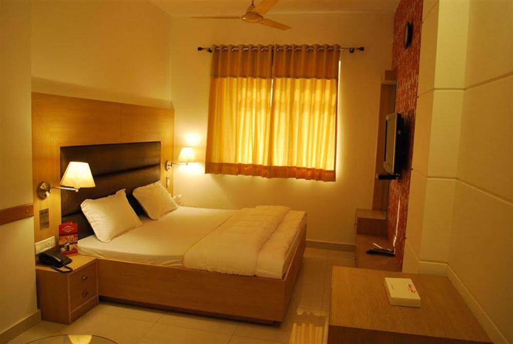 Hotel Arina Inn