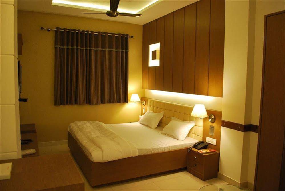 Hotel Arina Inn