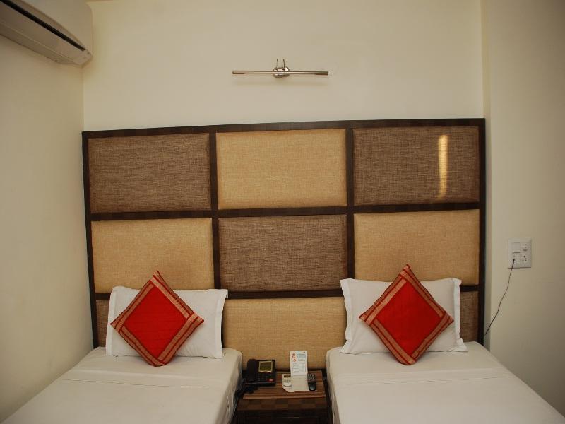 Hotel Arpit Palace